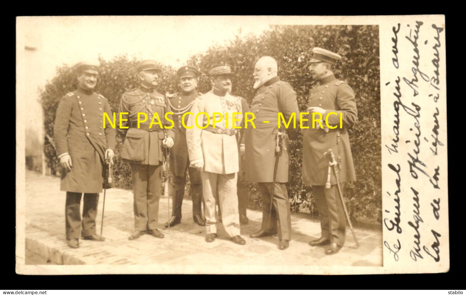 ARGENTINE - LE GENERAL MANGIN AVEC QUELQUES OFFICIERS ARGENTINS LORS DE SON SEJOUR A BUENOS AIRES -CARTE PHOTO ORIGINALE - Argentine