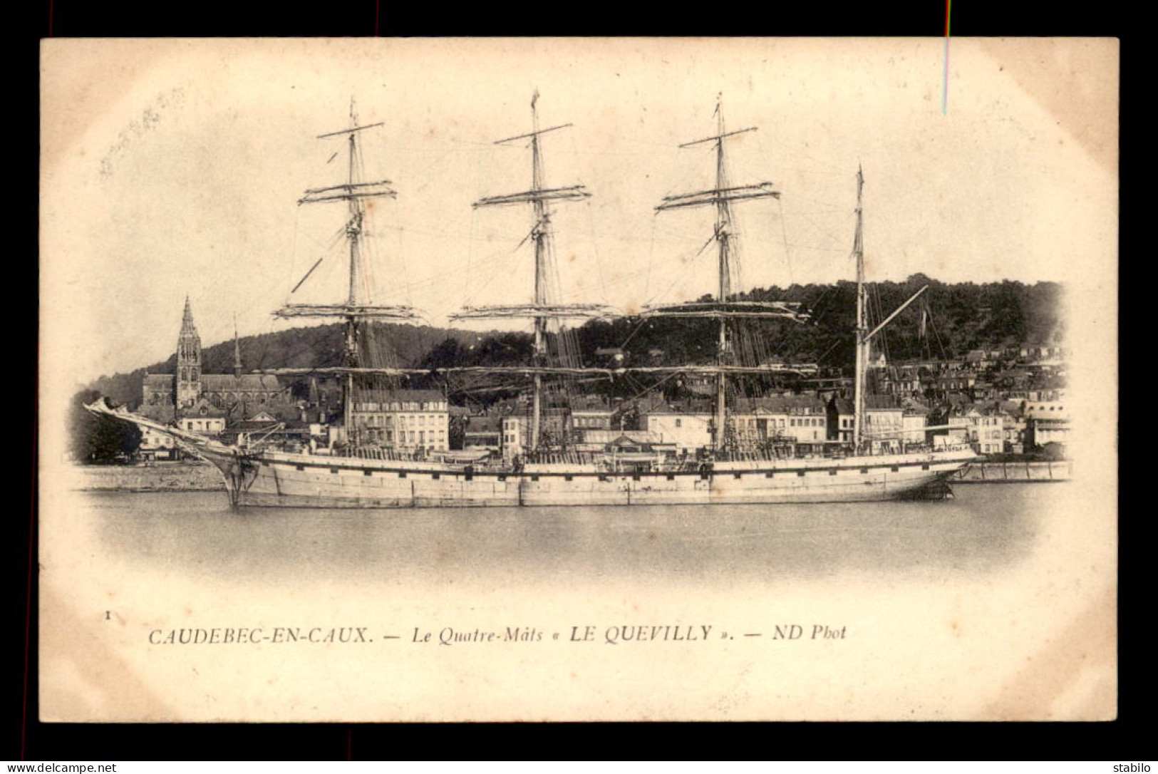 BATEAUX - VOILIERS - LE QUATRE MATS "LE QUEVILLY" A CAUDEBEC-EN-CAUX - Sailing Vessels