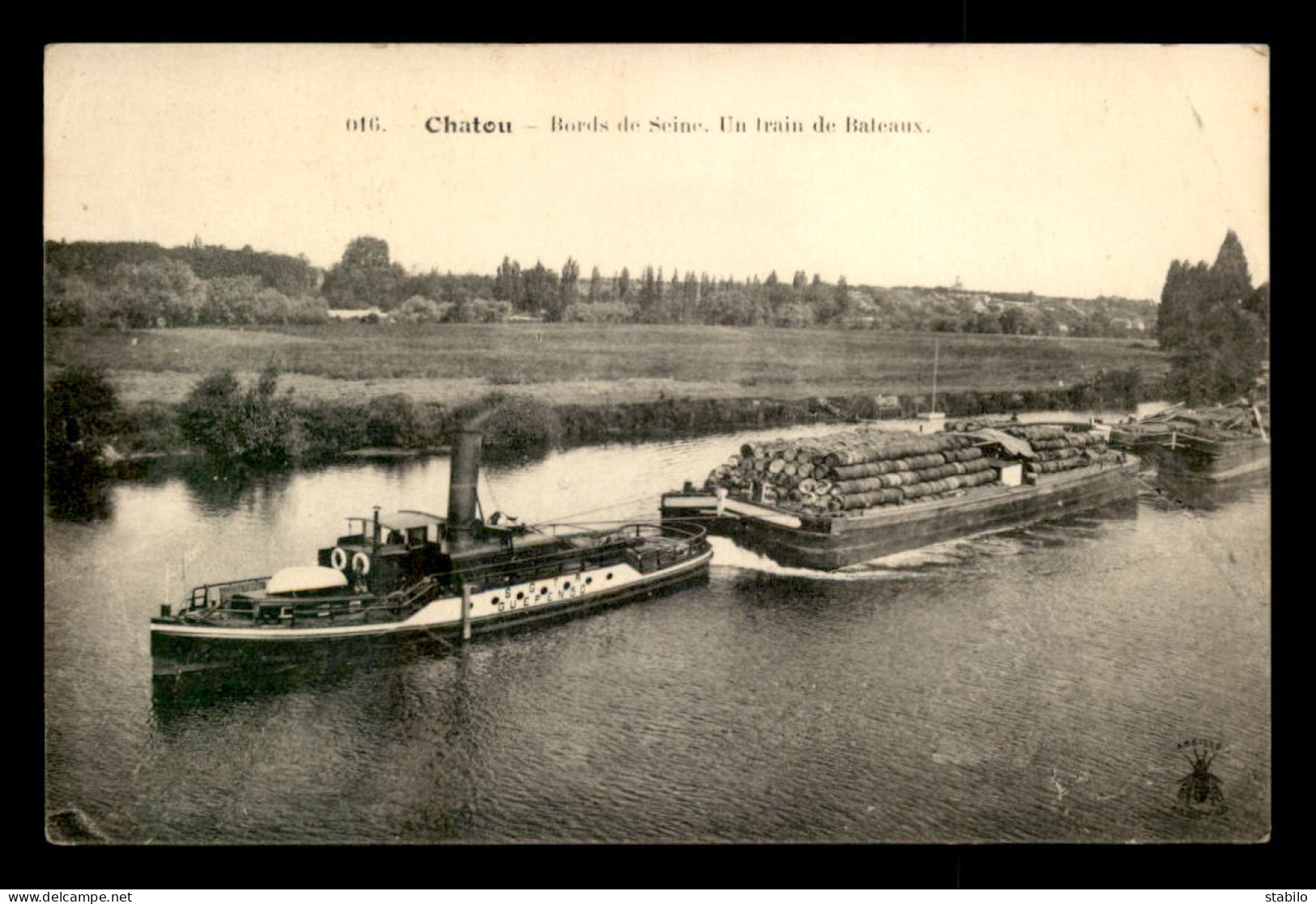 BATEAUX  - REMORQUEUR GUEPE N°50 A CHATOU (YVELINES) - PENICHE - Tugboats