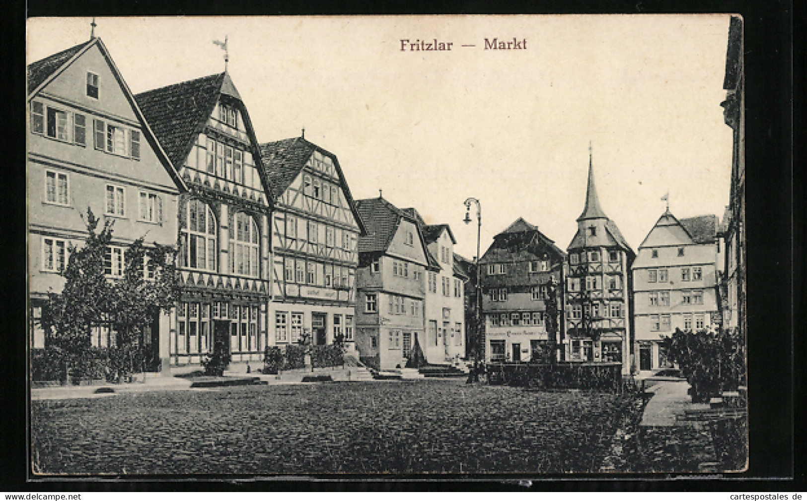 AK Fritzlar, Markt Mit Alten Häusern  - Fritzlar