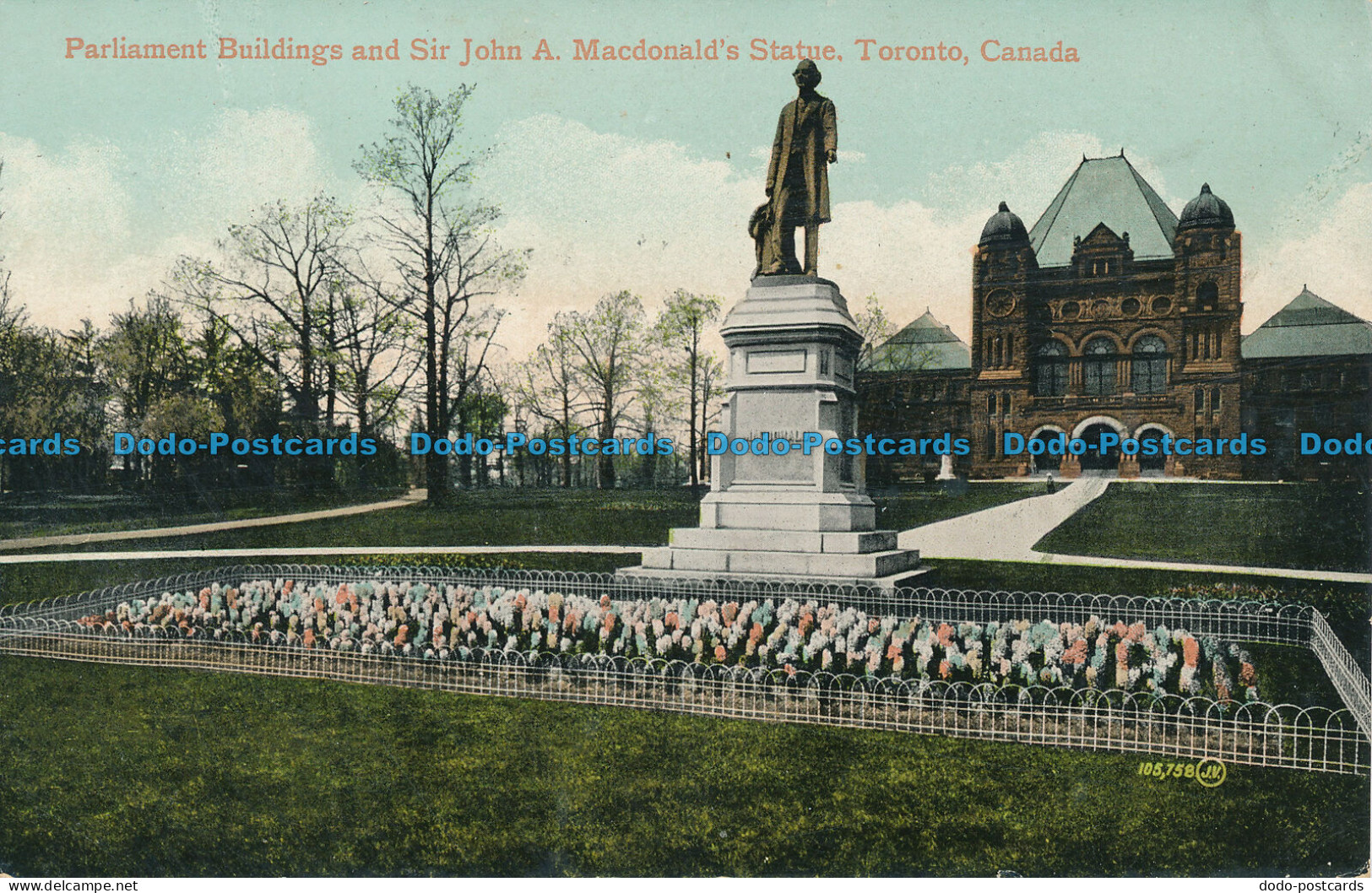 R034224 Parliament Buildings And Sir John A. Macdonalds Statue. Toronto. Canada. - World