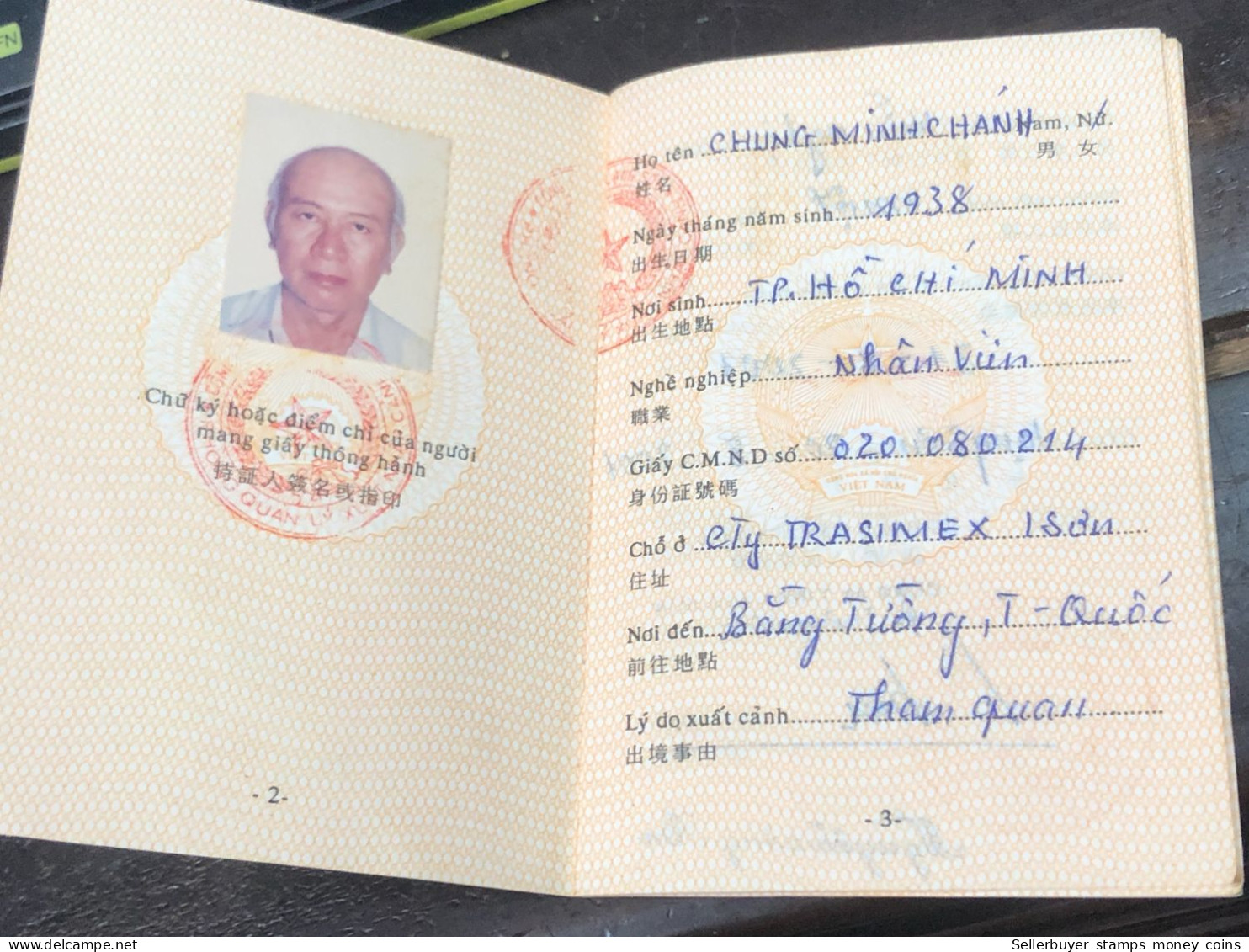 VIET NAM -OLD-GIAY THONG HANH-ID PASSPORT-name-CHUNG MINH HANH-2001-1pcs Book - Collections