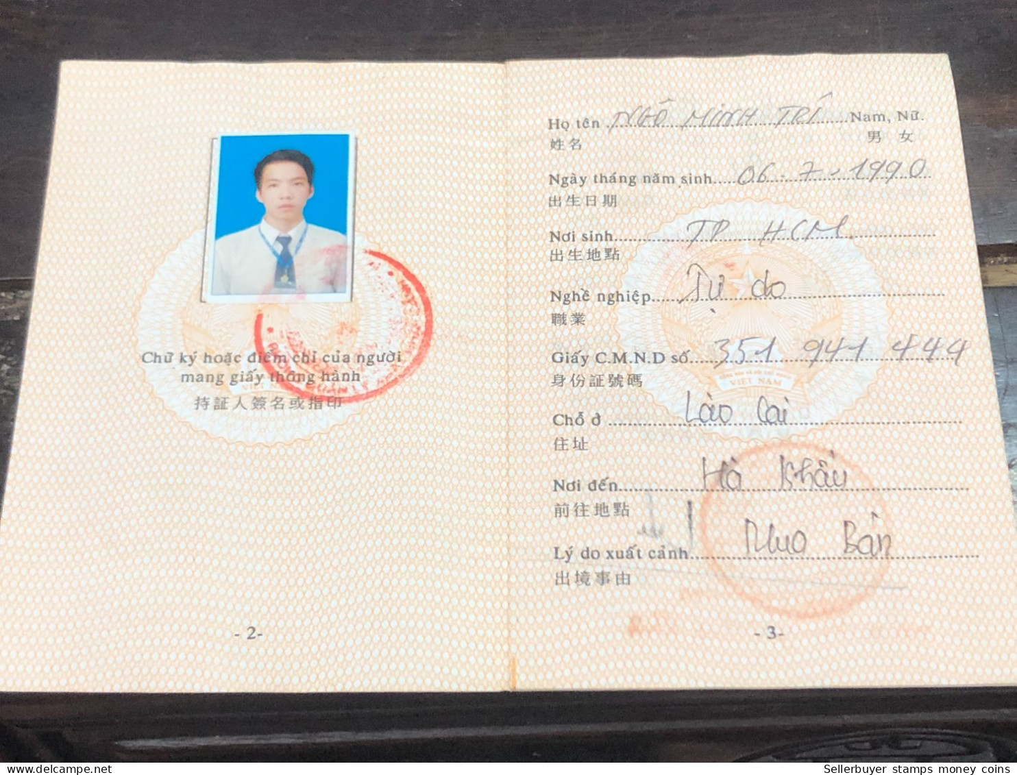 VIET NAM -OLD-GIAY THONG HANH-ID PASSPORT-name-NGO MINH TRI-2010-1pcs Book - Collections