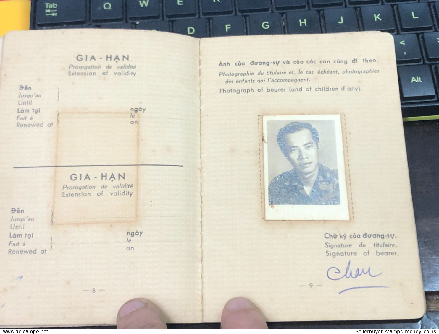 SOUTH VIET NAM -OLD- THONG HANH CONG VU-ID PASSPORT-name-DUONG THUY TRANG-1970-1pcs Book RARE - Sammlungen