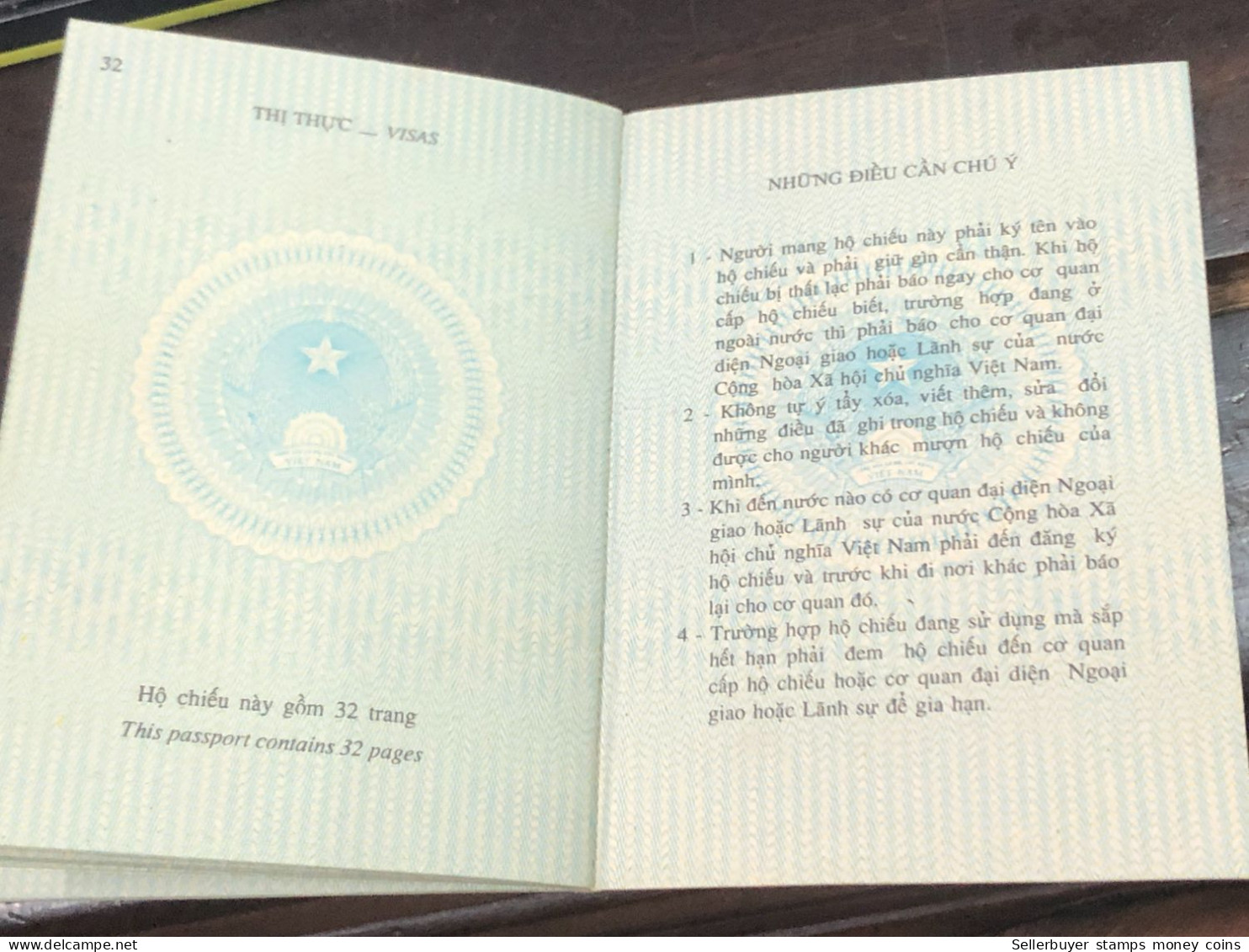 VIET NAM -OLD-ID PASSPORT-name-NHU DINH HAO-2001-1pcs Book - Sammlungen