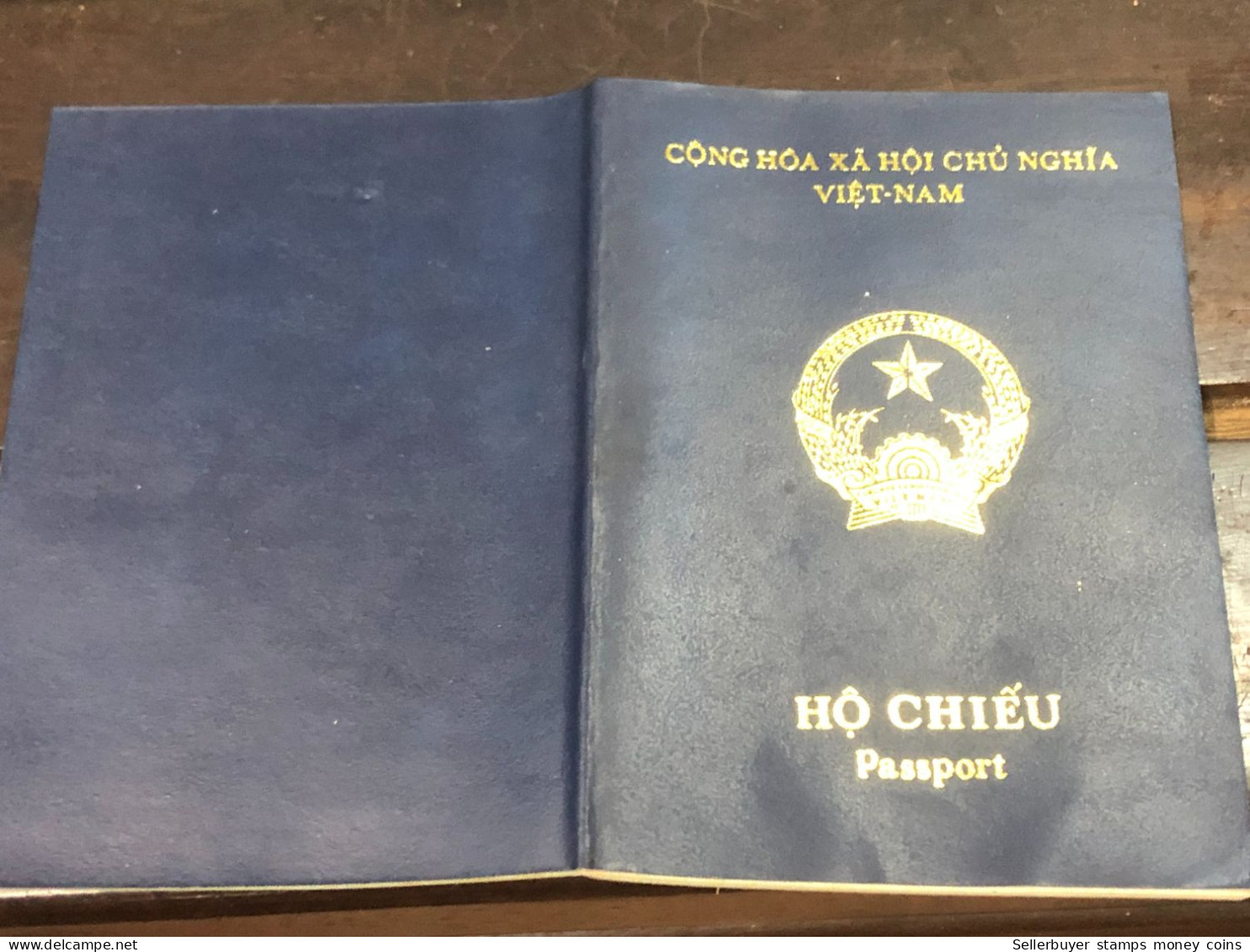 VIET NAM -OLD-ID PASSPORT-name-LUONG DINH TIEN-2001-1pcs Book - Verzamelingen