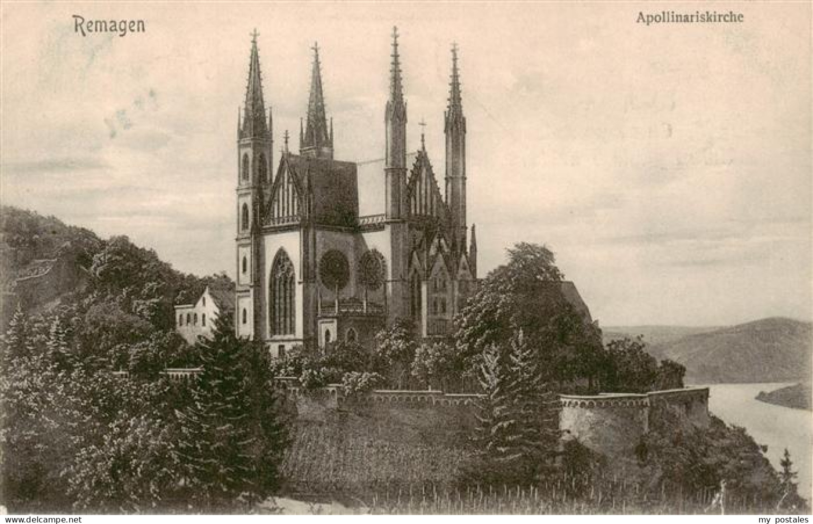 73943773 Remagen_Rheinland-Pfalz Apollinariskirche - Remagen