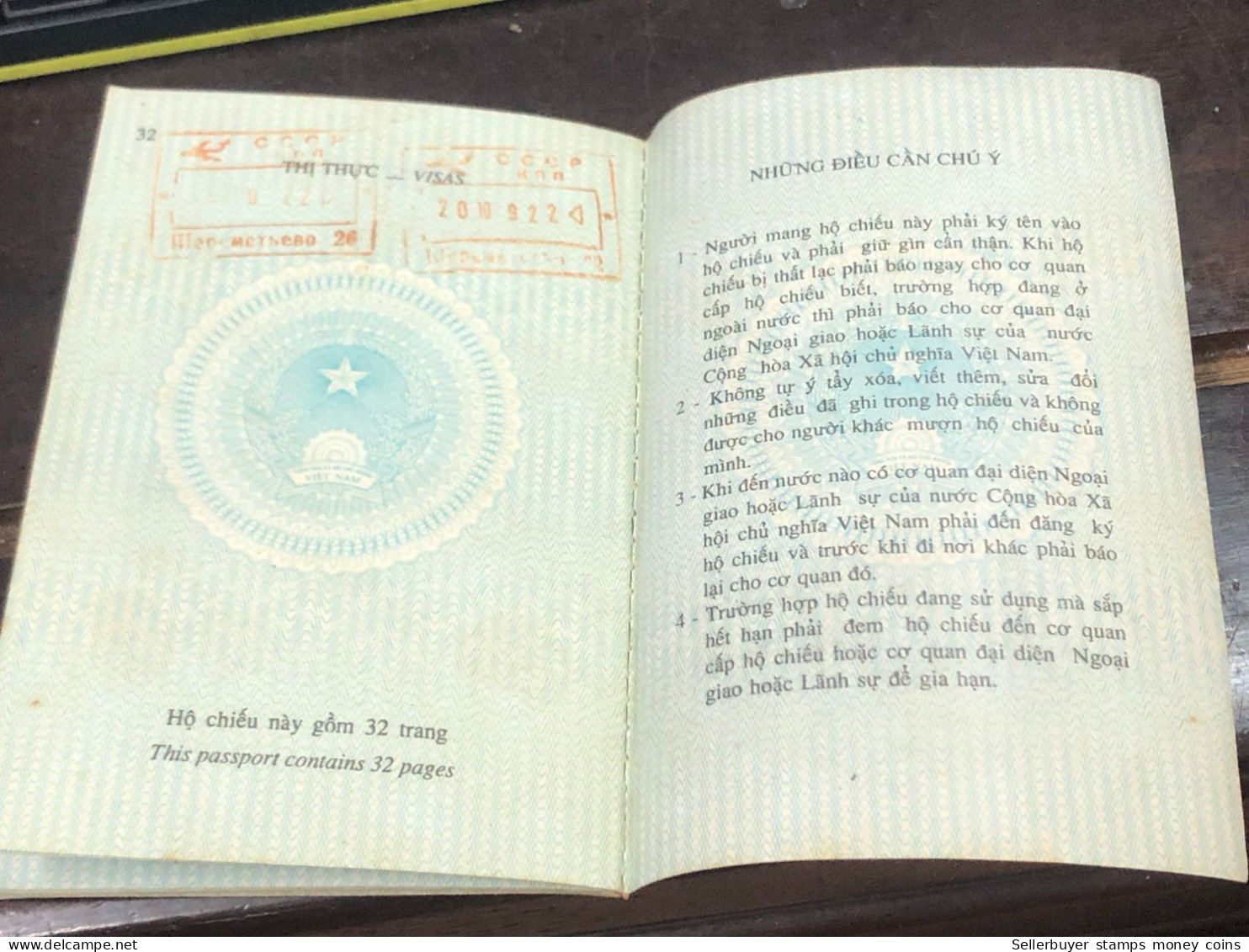 VIET NAM -OLD-ID PASSPORT-name-LE THI HUONG-1995-1pcs Book - Collections