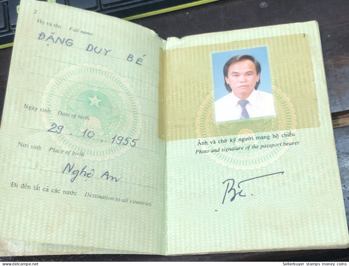 VIET NAM -OLD-ID PASSPORT-name-DANG HUY BE-2002-1pcs Book - Sammlungen