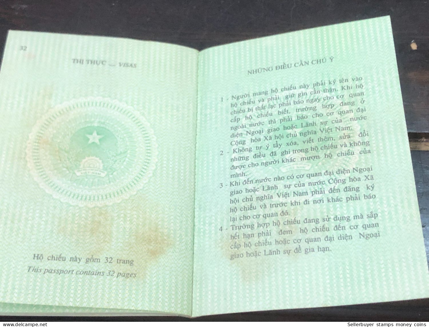 VIET NAM -OLD-ID PASSPORT-name-NGUYEN HOANG LONG-2001-1pcs Book - Collezioni