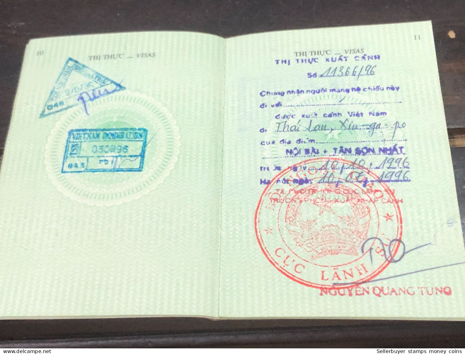 VIET NAM -OLD-ID PASSPORT-name-TRAN ANH DUNG-2001-1pcs Book - Sammlungen