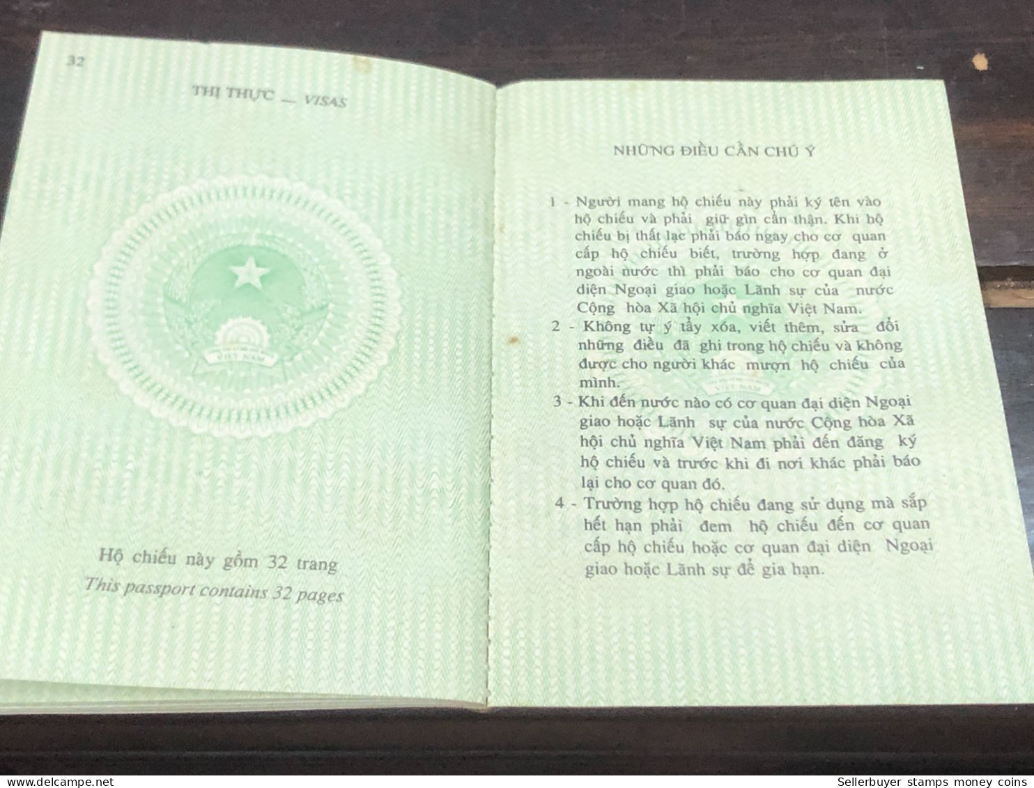 VIET NAM -OLD-ID PASSPORT-name-TRAN ANH DUNG-2001-1pcs Book - Verzamelingen