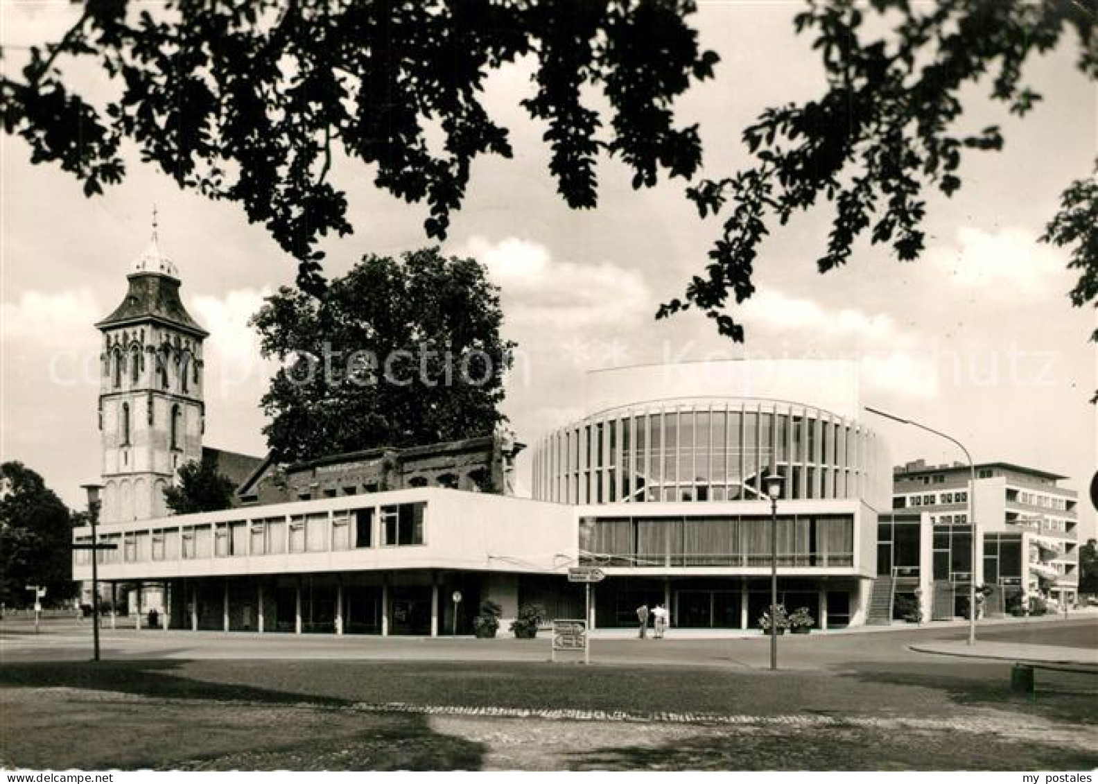 73284950 Muenster Westfalen Stadttheater Und Martinikirche Muenster Westfalen - Münster