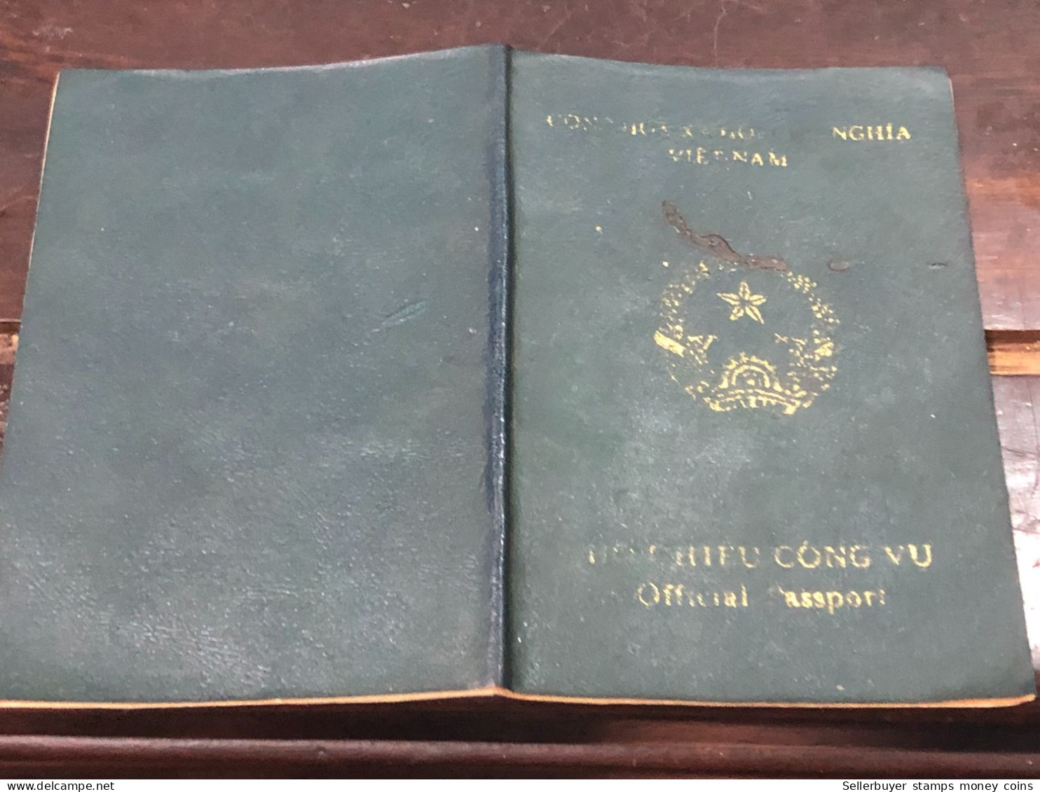 VIET NAM -OLD-ID PASSPORT-name-LE VAN PHAP-1998-1pcs Book - Verzamelingen