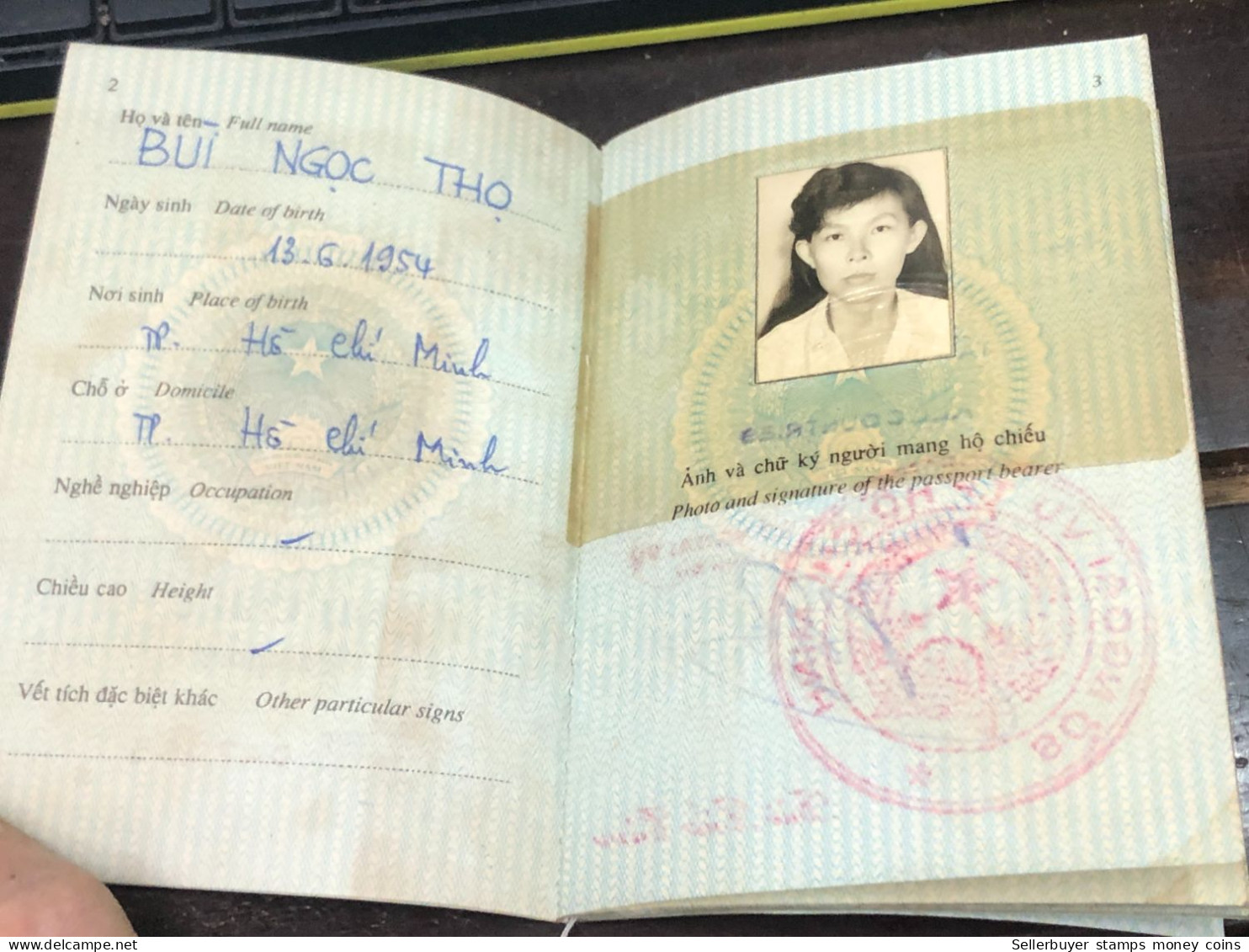 VIET NAM -OLD-ID PASSPORT-name-BUI NGOC THO-1996-1pcs Book - Collections