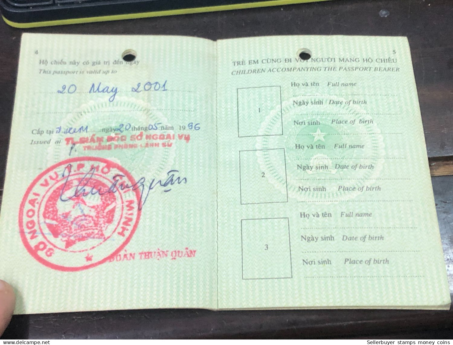 VIET NAM -OLD-ID PASSPORT-name-DO THI XUAN TAM-2001-1pcs Book - Collezioni