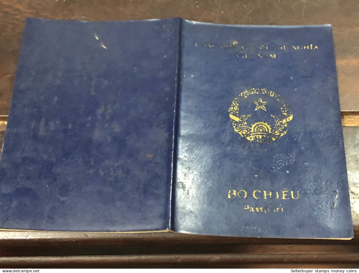 VIET NAM -OLD-ID PASSPORT-name-HO QUAY PHAN-2001-1pcs Book - Collections