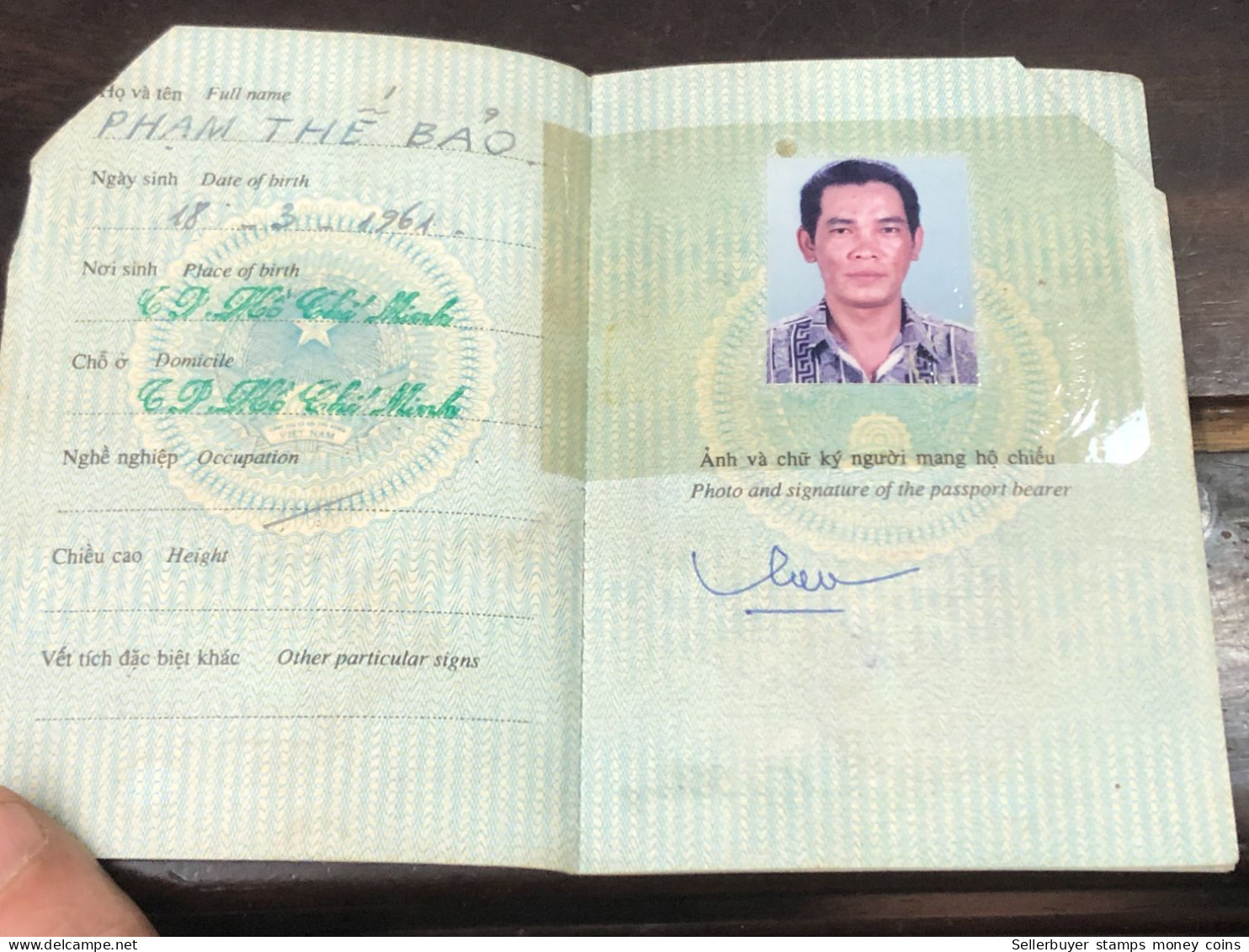 VIET NAM -OLD-ID PASSPORT-name-PHAM THE BAO-2001-1pcs Book - Verzamelingen