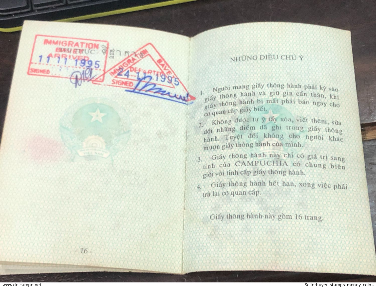 VIET NAM -OLD-GIAY THONG HANHID PASSPORT-name-TRIEU LAI CHANH-1995-1pcs Book - Verzamelingen