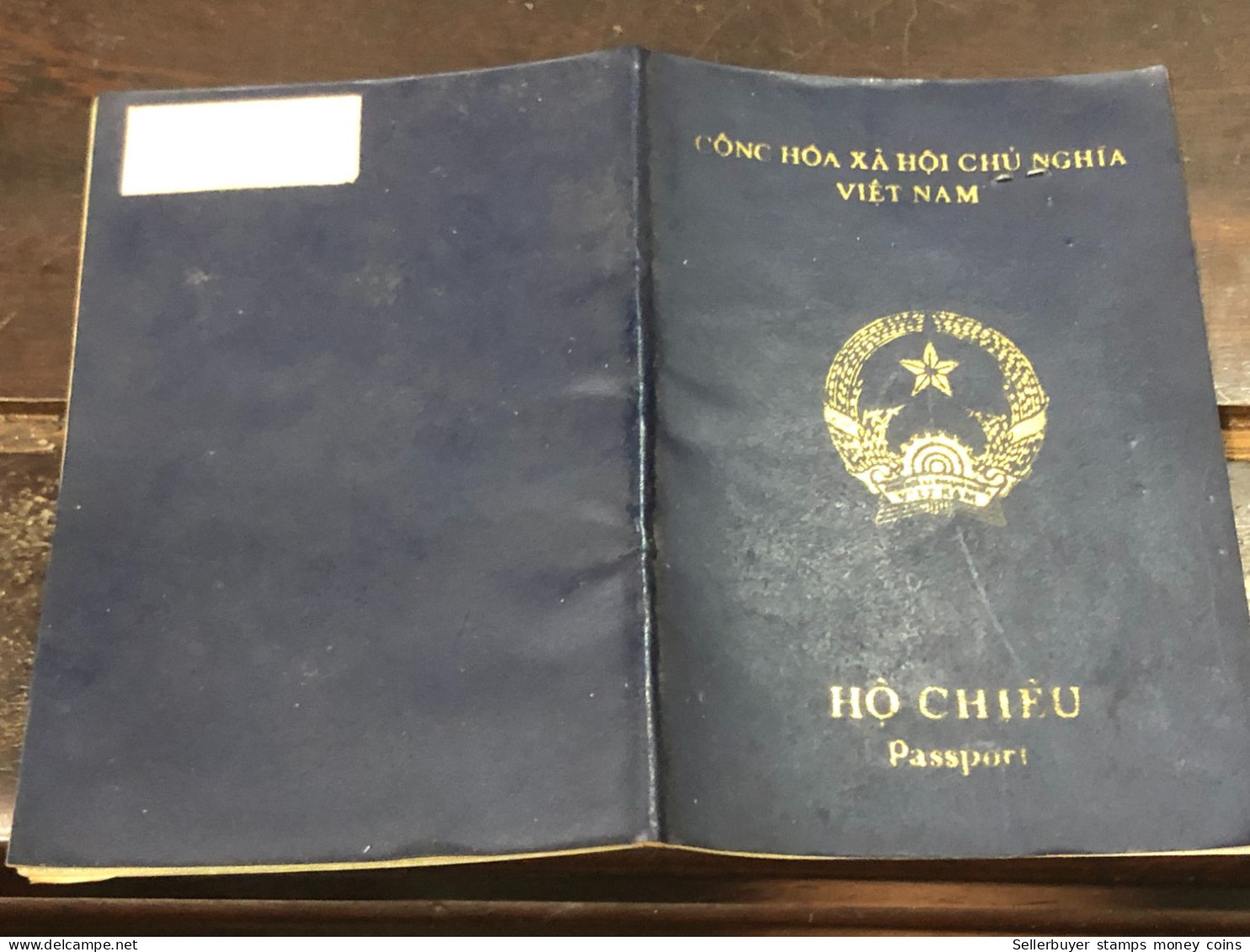 VIET NAM -OLD-GIAY THONG HANHID PASSPORT-name-HO KIN-2002-1pcs Book - Colecciones