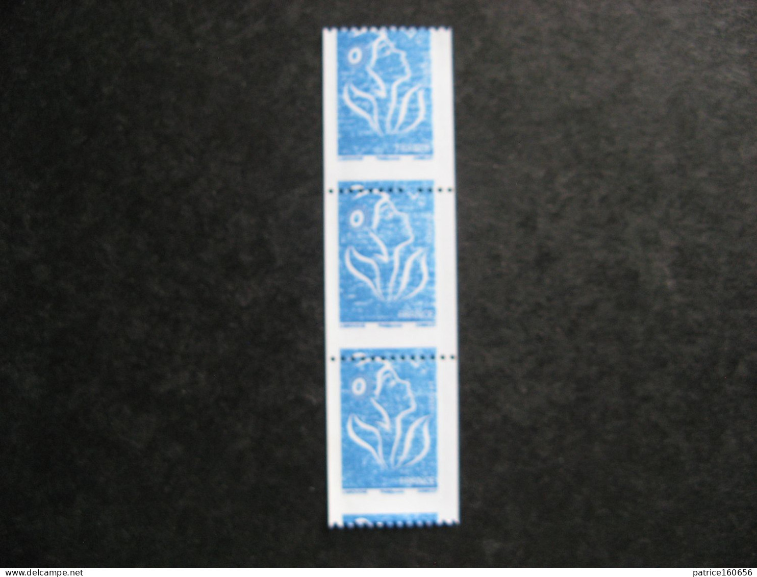 R. Et TB Bande De 3 Du N° 4159c, Piquage à Cheval Et Impression Dégradée ,neuve XX . - Unused Stamps