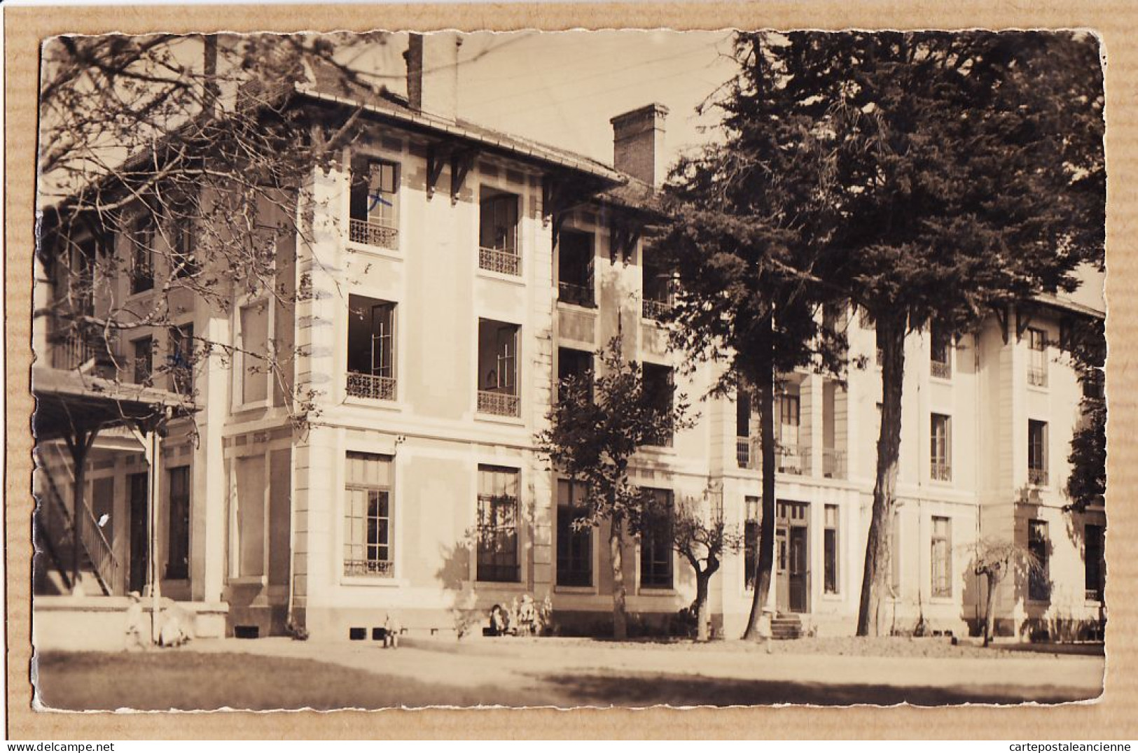 08392 / Peu Commun SALIES-DU-SALAT Haute-Garonne Le Préventorium 1940s Façade Editions BOUE Papeterie-Tabac Photo-Vues - Salies-du-Salat