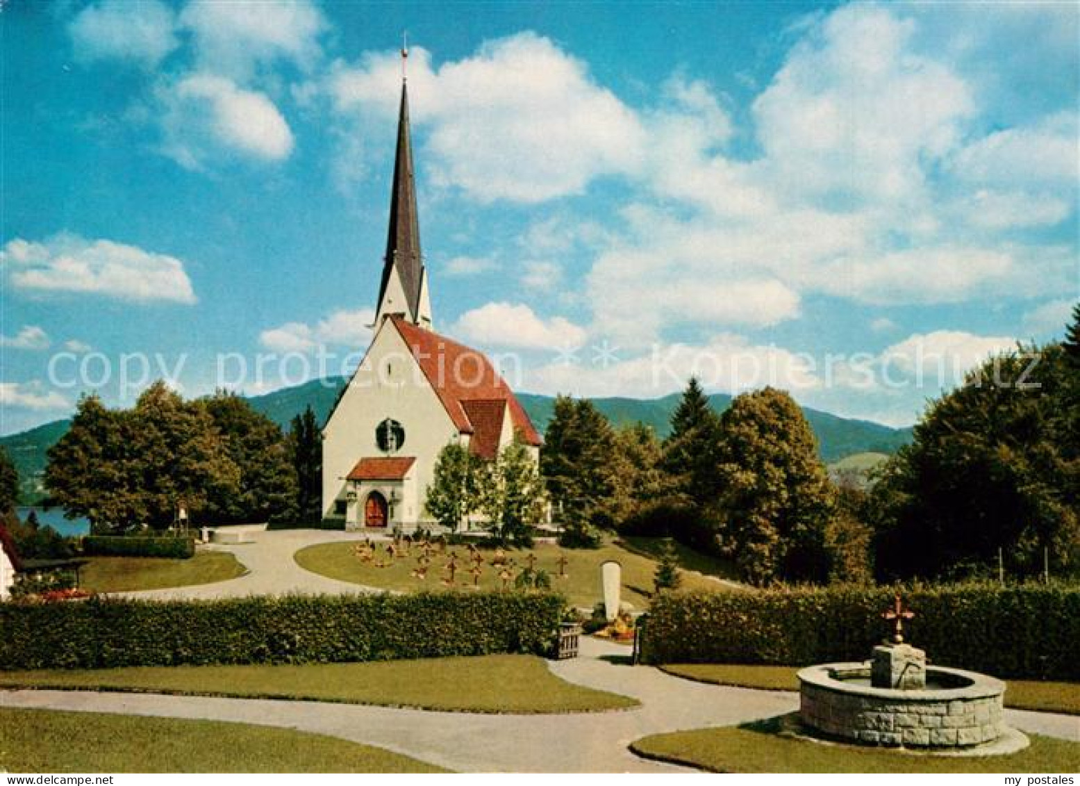 73272151 Bad Wiessee Kirche Maria Himmelfahrt Brunnen Bad Wiessee - Bad Wiessee