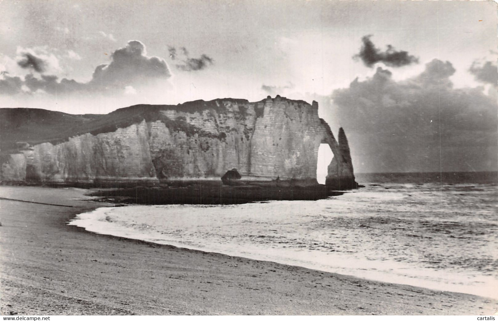 76-ETRETAT-N°4471-A/0093 - Etretat