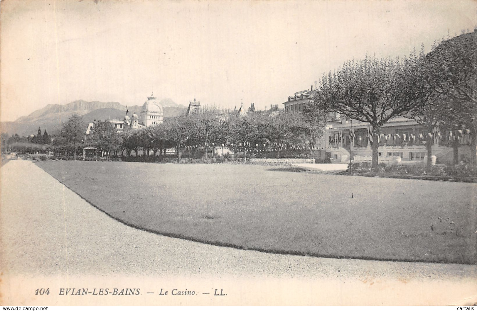 74-EVIAN LES BAINS-N°4472-A/0359 - Evian-les-Bains