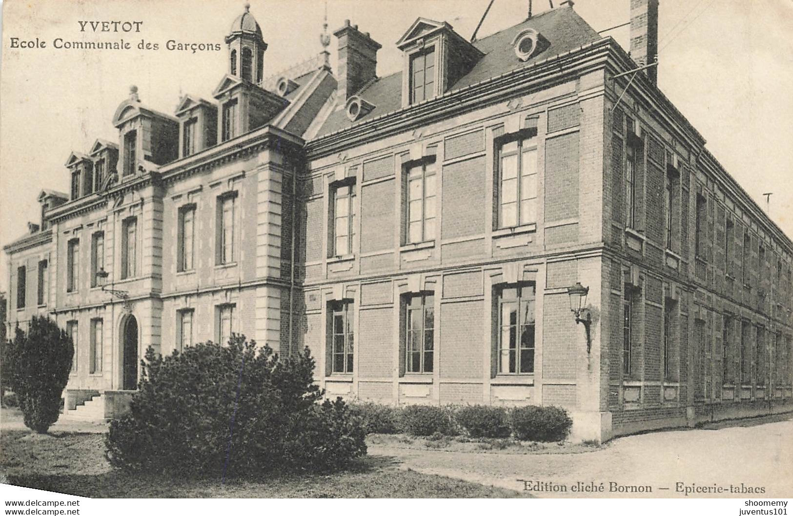 CPA Yvetot-Ecole Communale Des Garçons-RARE      L2441 - Yvetot