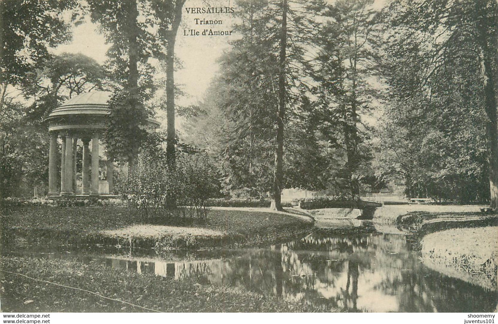 CPA Versailles-Petit Trianon-L'ile D'amour        L1880 - Versailles (Schloß)