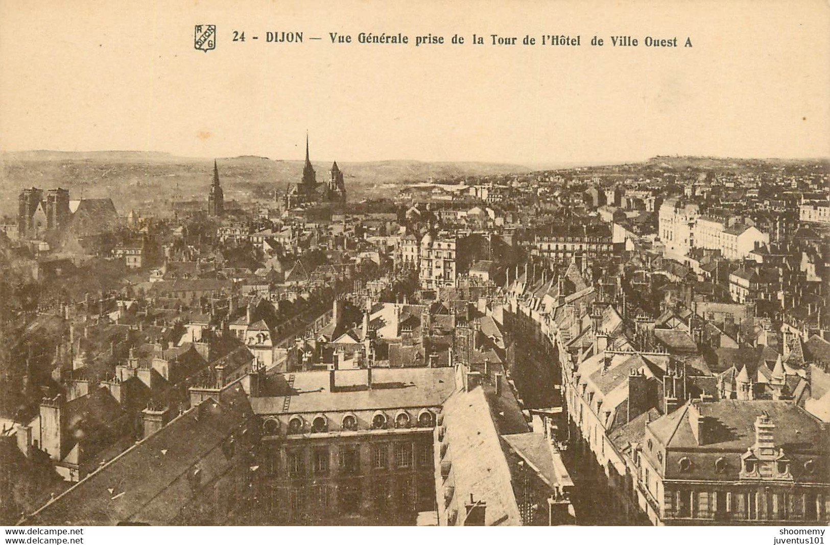 CPA Dijon-Vue Générale Prise De La Tour De L'hôtel De Ville-24    L2061 - Dijon