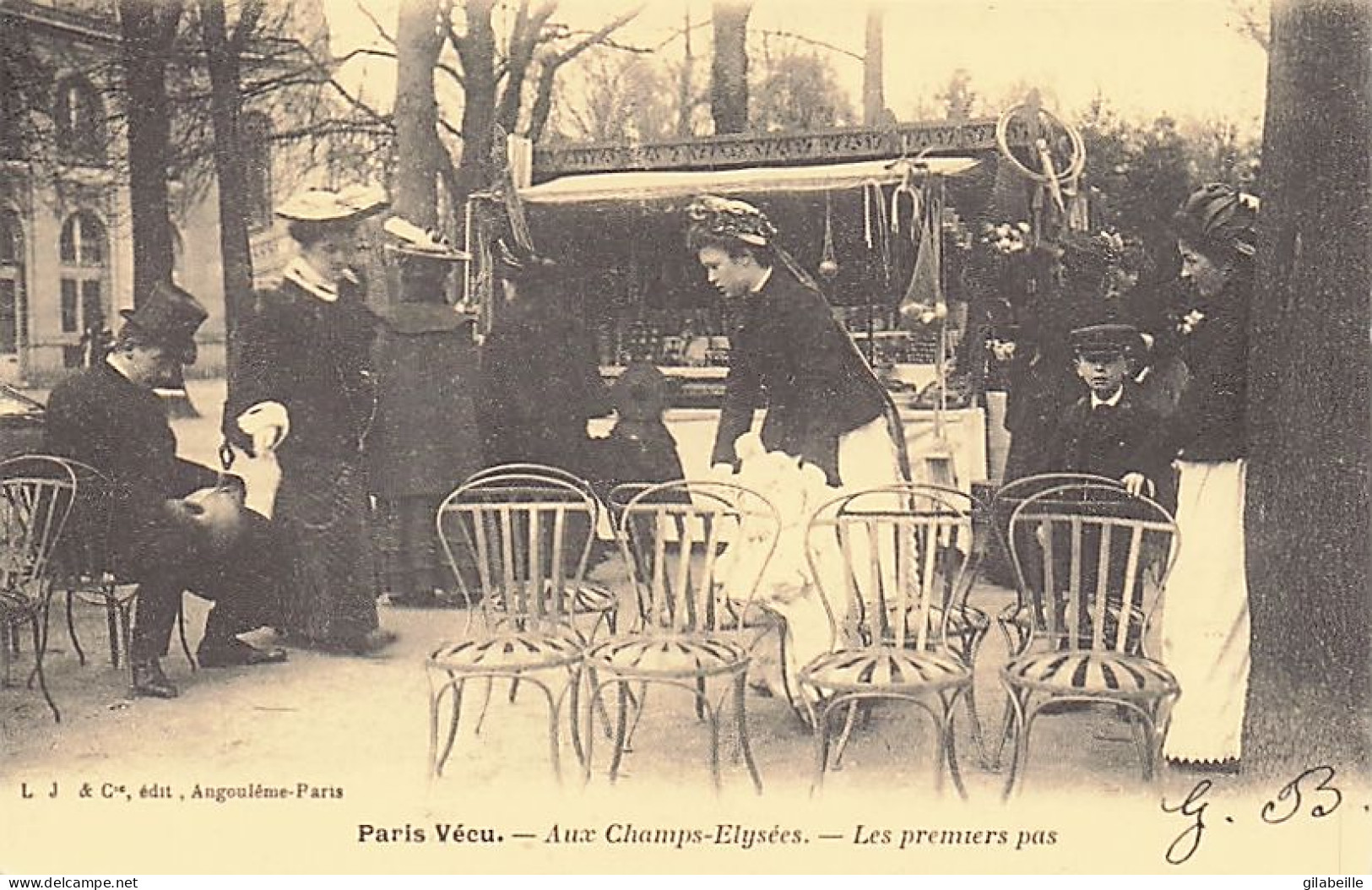75 - PARIS Vécu - Aux Champs élysées - Les Premiers Pas  -  Reproduction Cecodi - Saint Claude