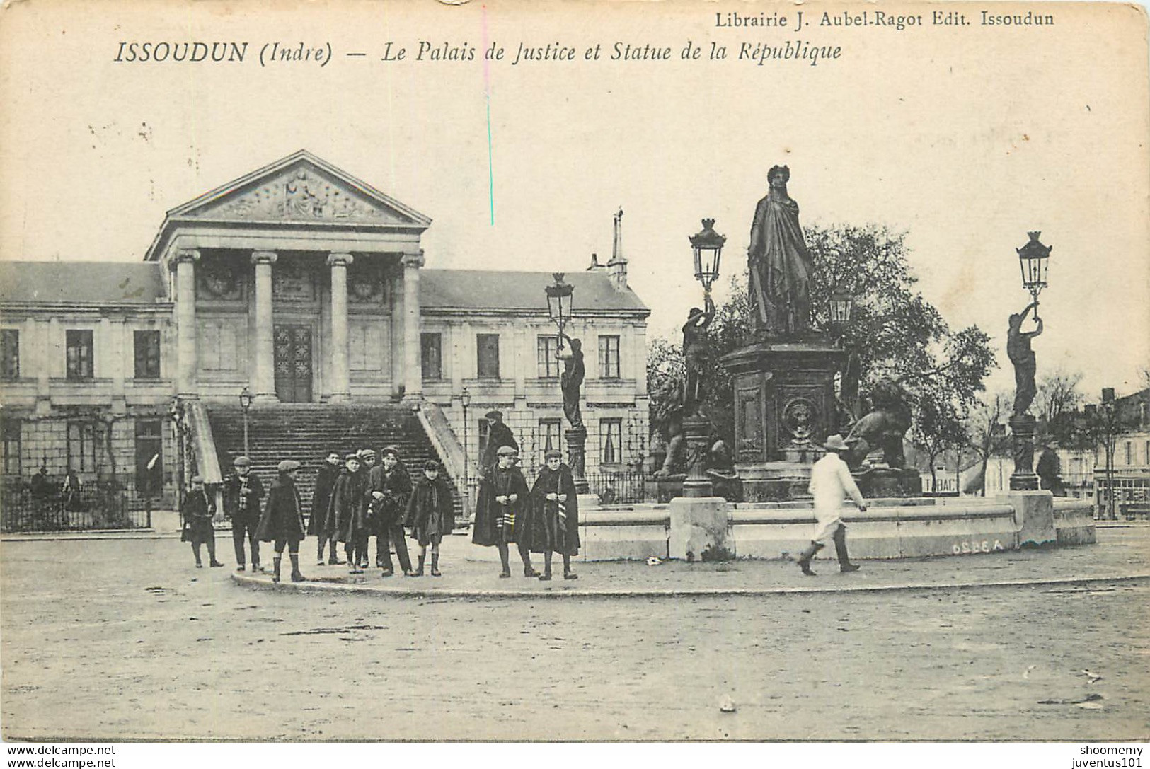 CPA Issoudun-Le Palais De Justice Et Statue De La République-animée   L1195 - Issoudun