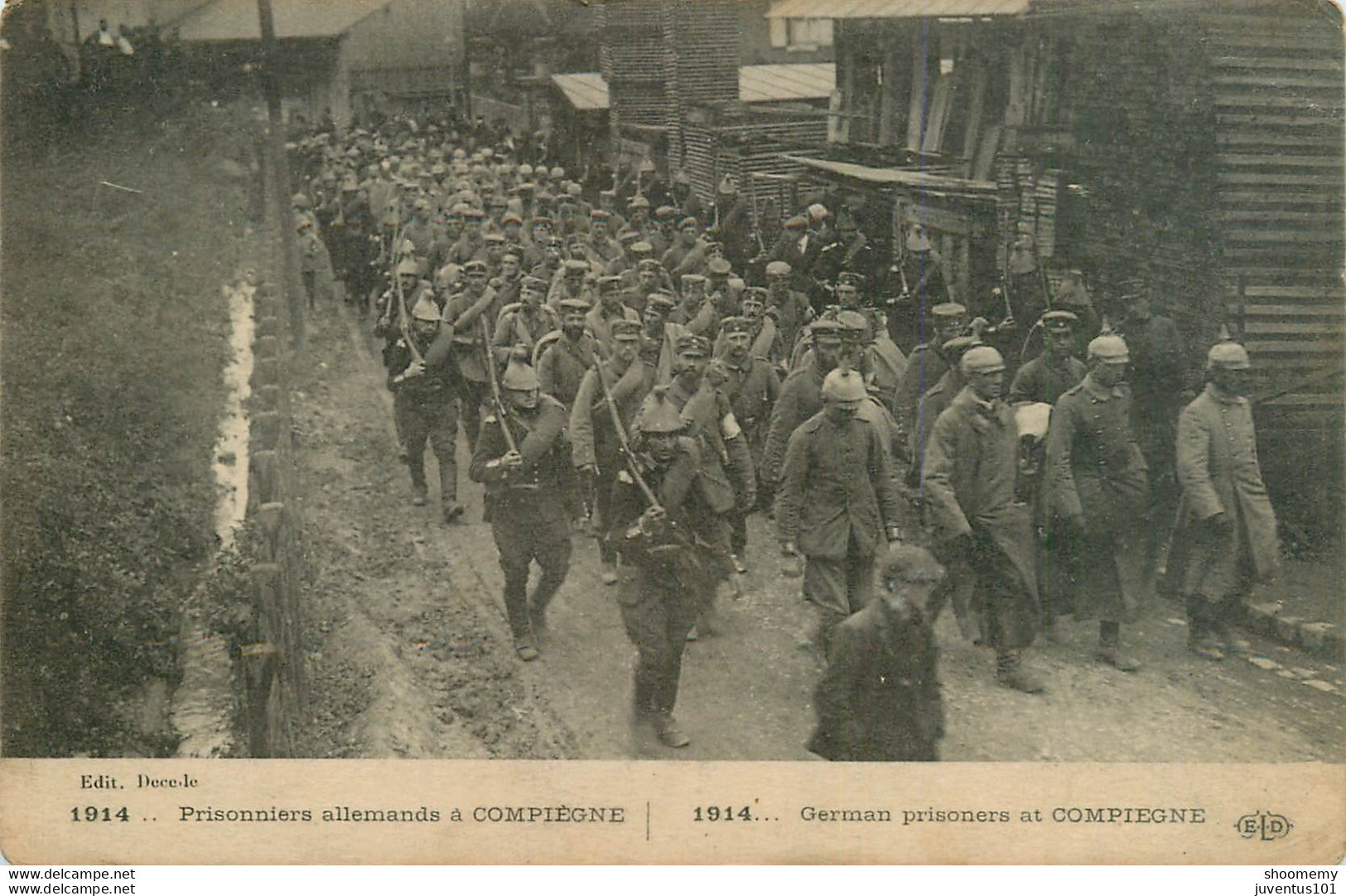 CPA Prisonniers Allemands à Compiègne      L1624 - Compiegne