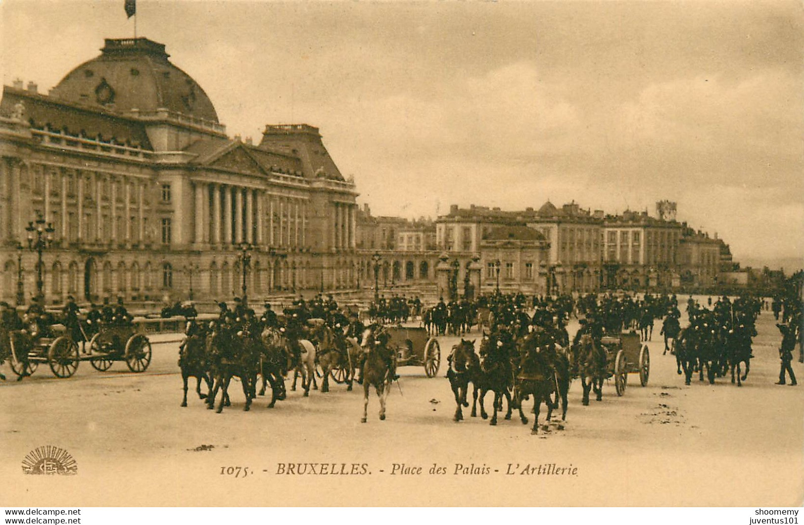 CPA Bruxelles-Place Des Palais-L'artillerie-1075      L2212 - Monumenten, Gebouwen