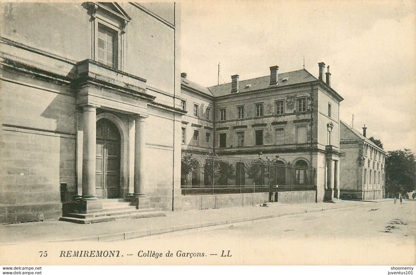 CPA Remiremont-Collège De Garçons-Timbre      L1567 - Remiremont