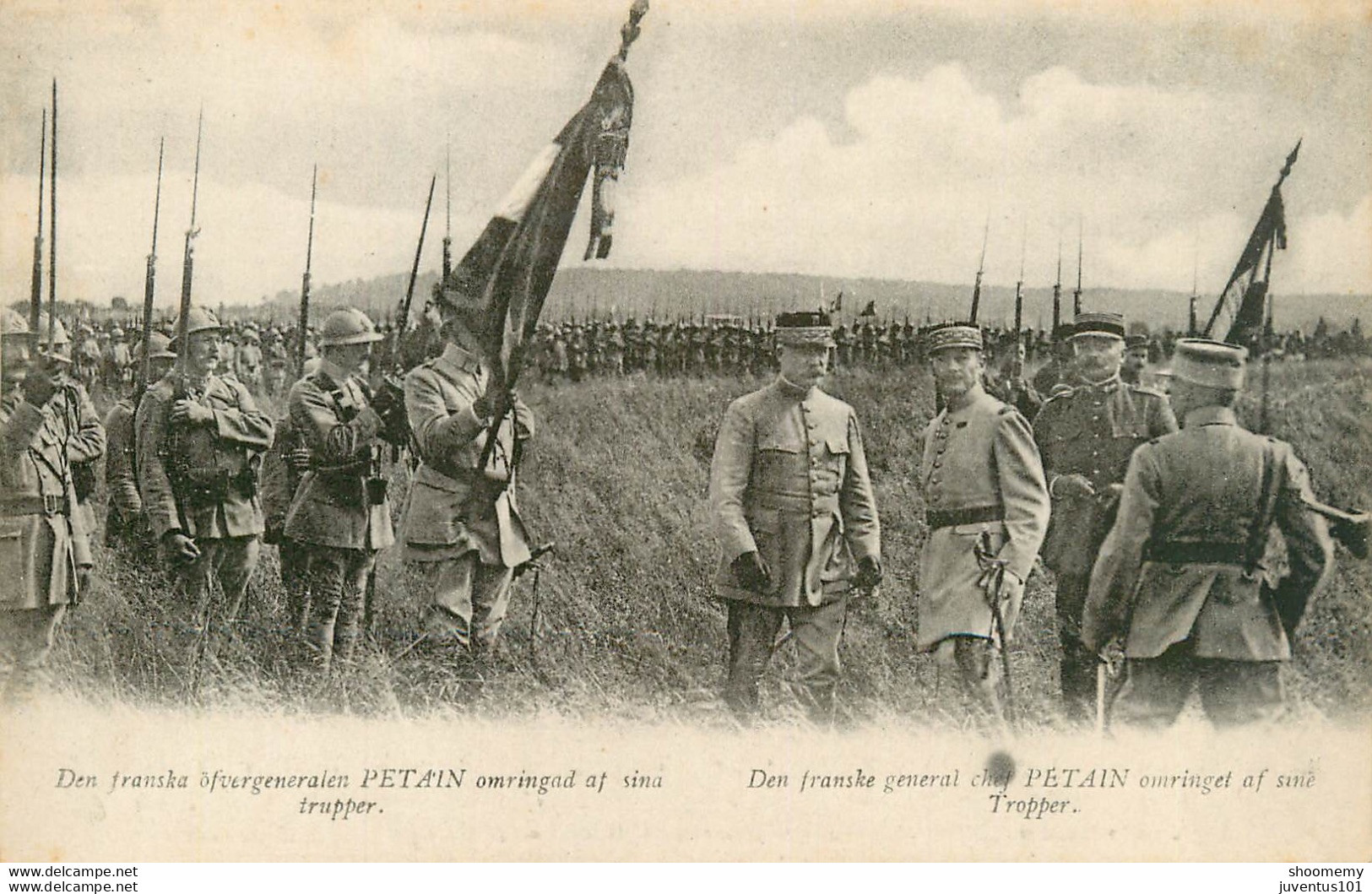 CPA Militaria-Den Franske General Chef Pétain Omringet Af Sine Tropper    L1471 - Regimenten