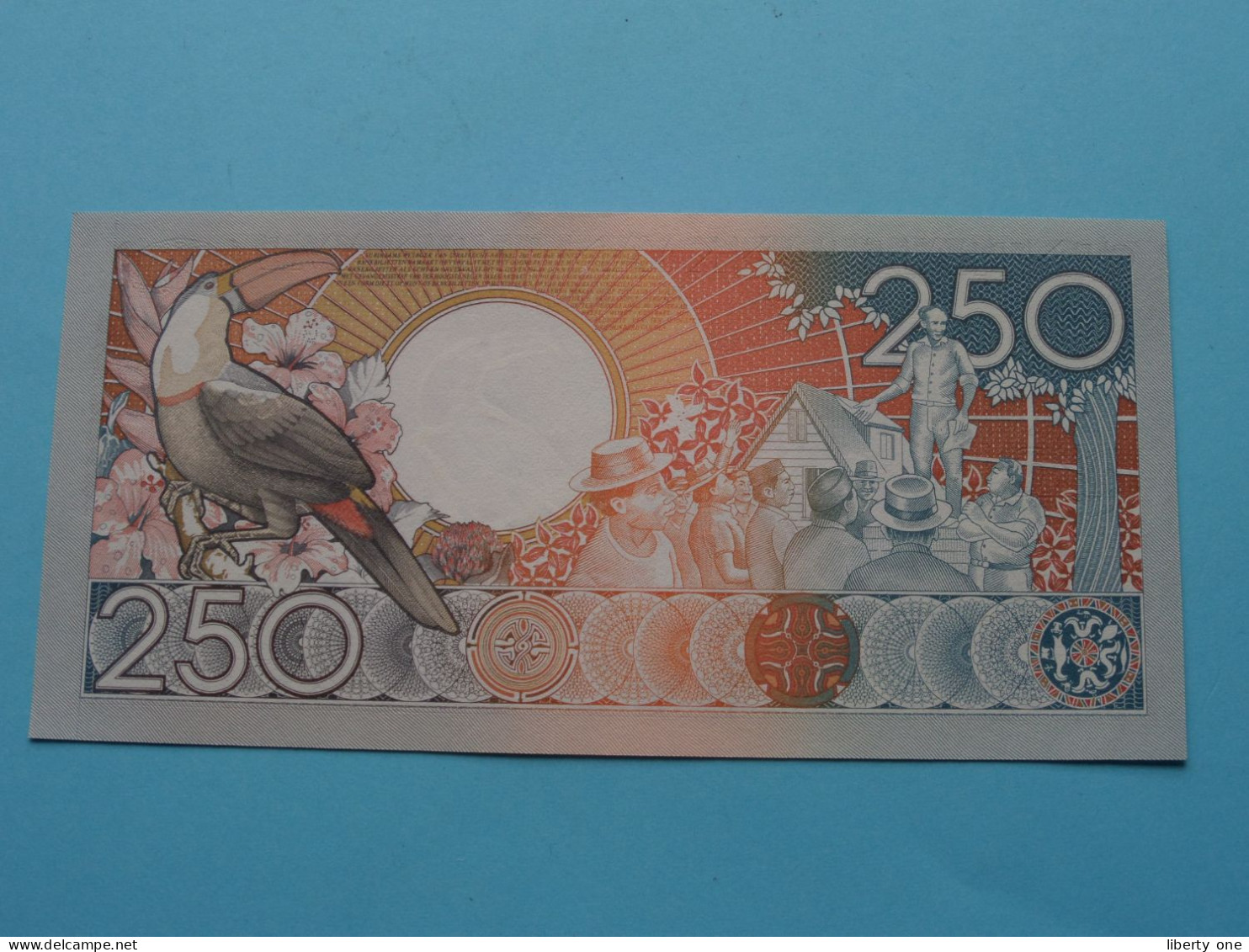 250 Gulden (AB512401) 9 Januari 1988 > Centrale Bank Van Suriname ( For Grade, Please See Photo ) UNC ! - Surinam
