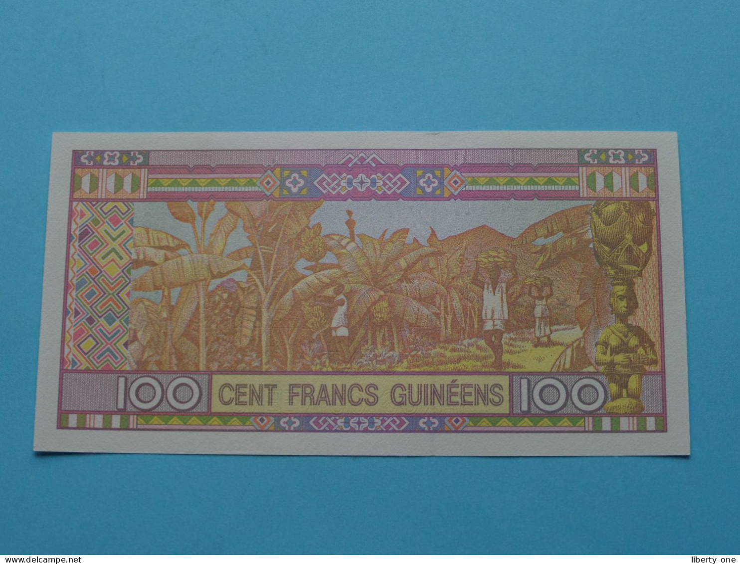 100 Cent Francs Guinéens ( See / Voir Scans ) GUINEE - 2015 ( Circulated ) UNC ! - Guinea