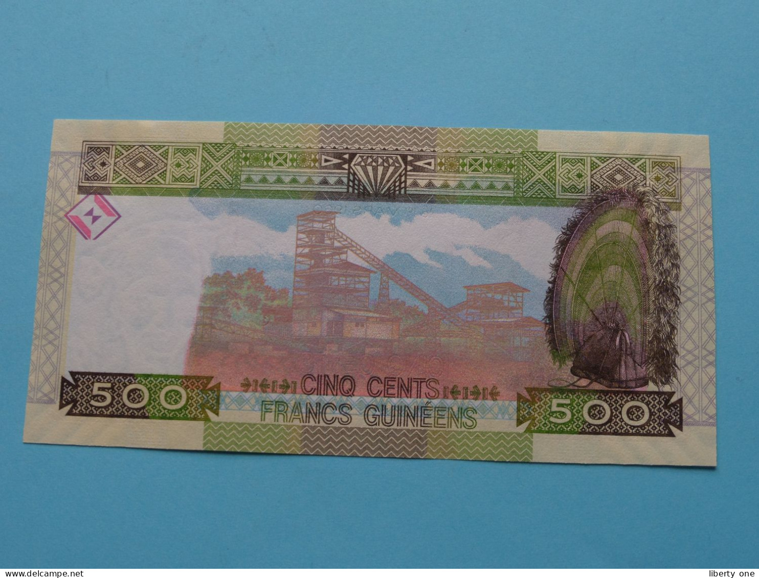 500 - Cinq Cents Francs Guinéens ( See / Voir Scans ) GUINEE - 2017 ( Circulated ) UNC ! - Guinée