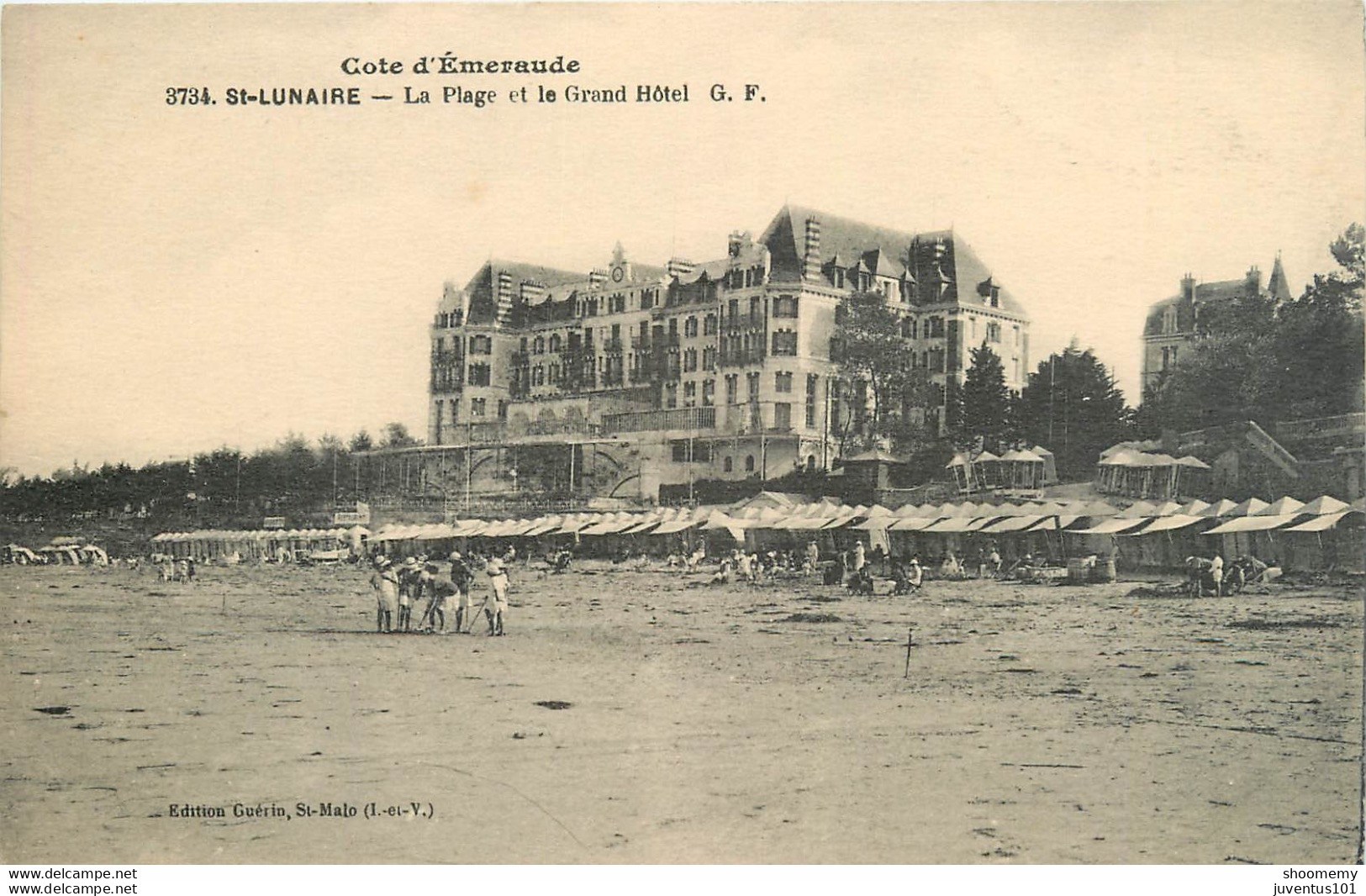 CPA Saint Lunaire-La Plage Et Le Grand Hôtel      L1101 - Saint-Lunaire