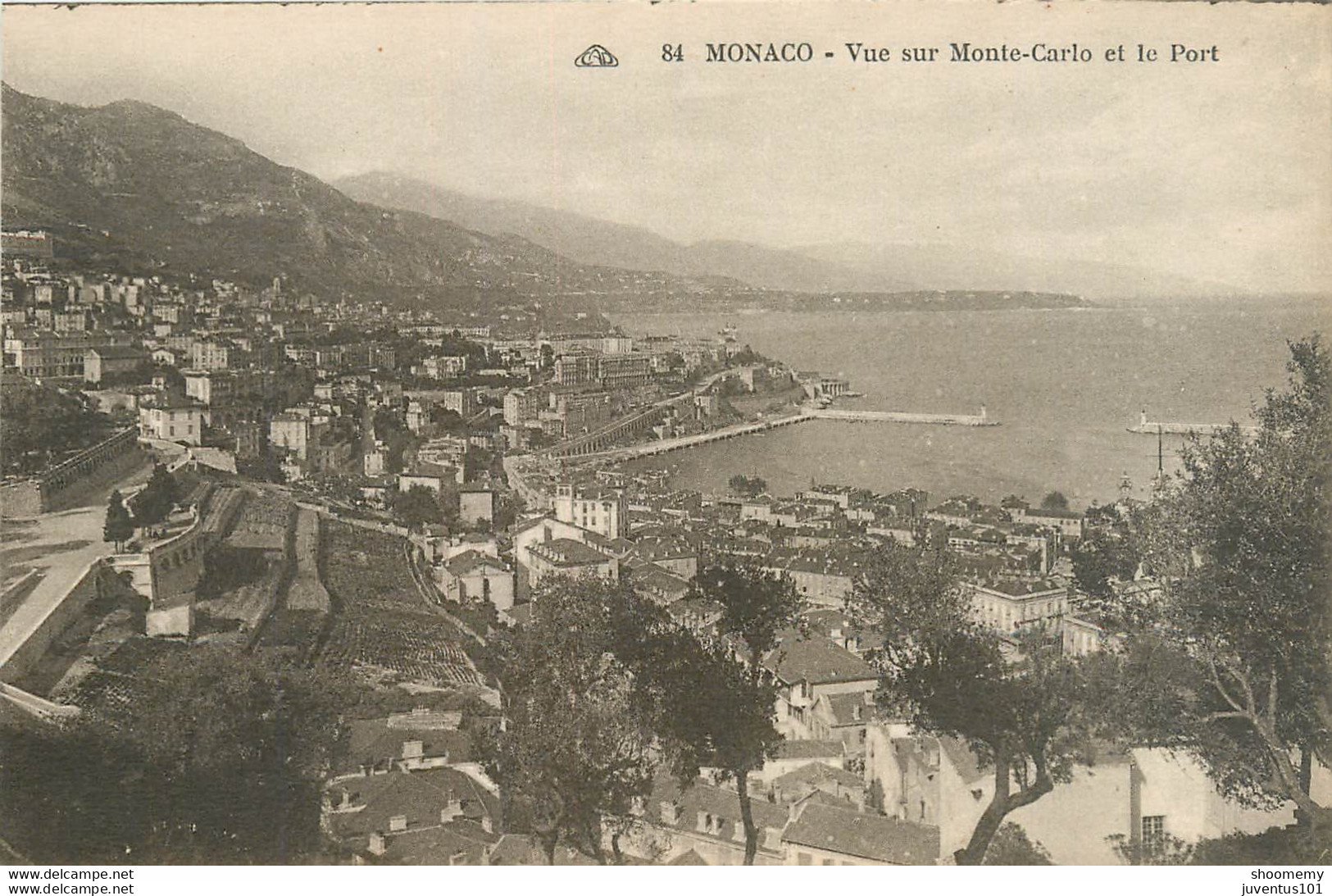CPA Monaco-Vue Sur Monte Carlo Et Le Port     L1070 - Multi-vues, Vues Panoramiques