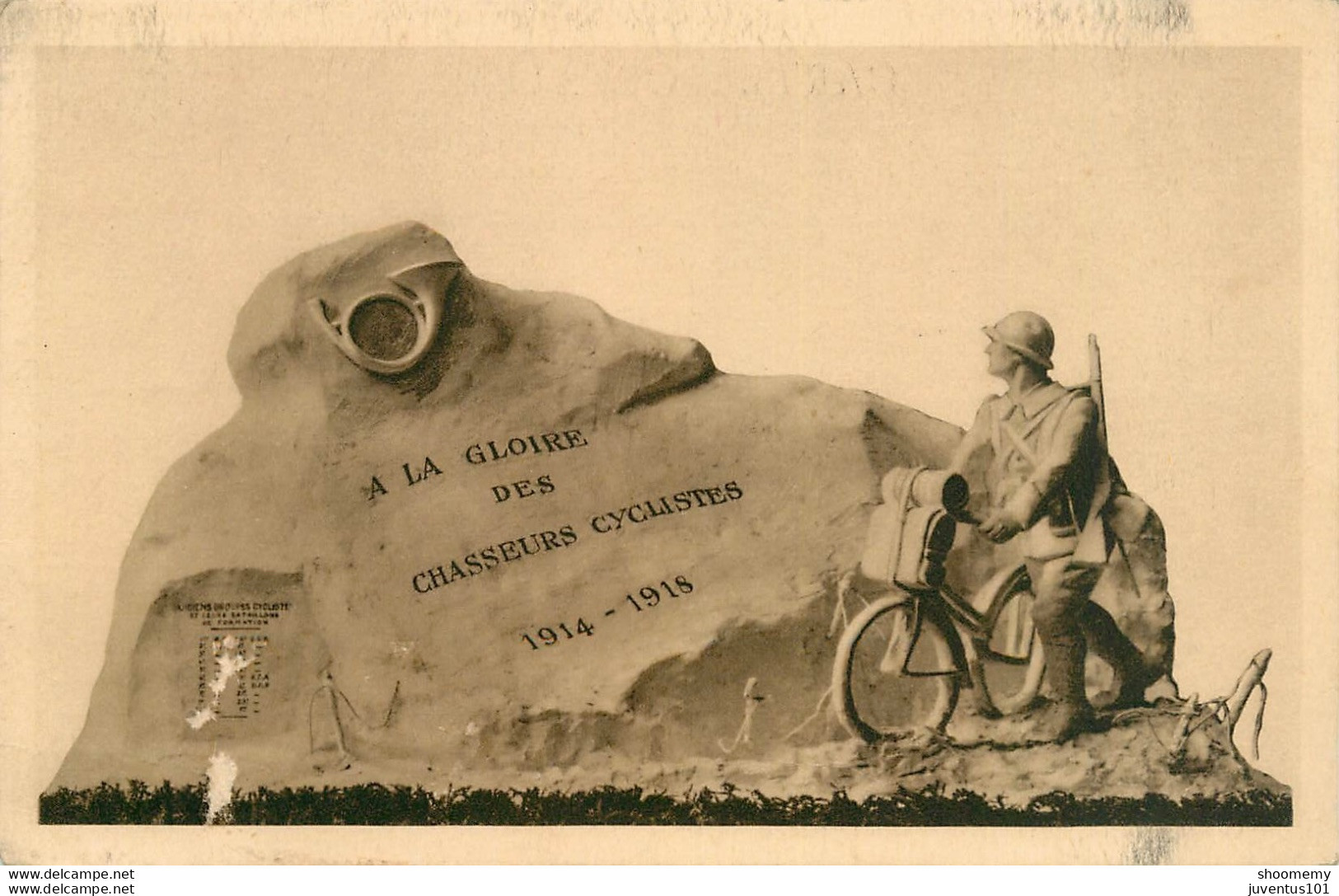 CPA Monument à La Gloire Des Anciens-Chasseurs Cyclistes à Vincennes       L1629 - Vincennes