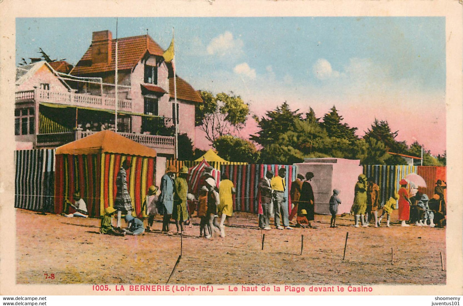 CPA La Bernerie-Le Haut De La Plage Devant Le Casino     L1543 - La Bernerie-en-Retz
