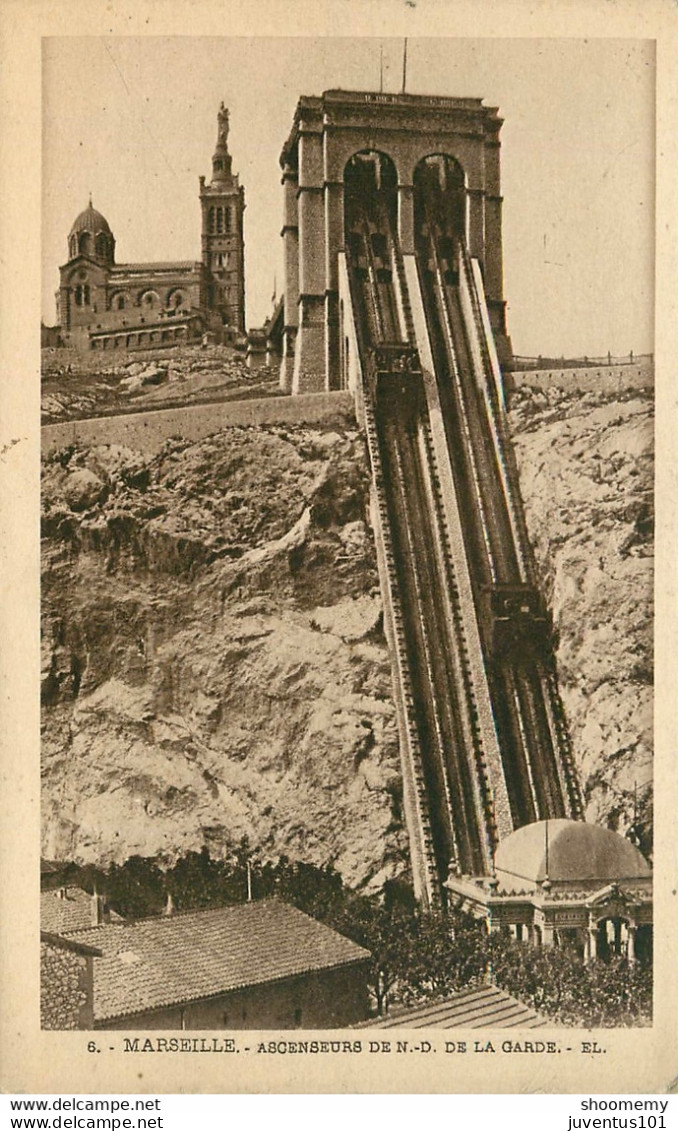 CPA Marseille-Ascenseurs De Notre Dame De La Garde-6-Timbre   L1711 - Notre-Dame De La Garde, Funicular Y Virgen