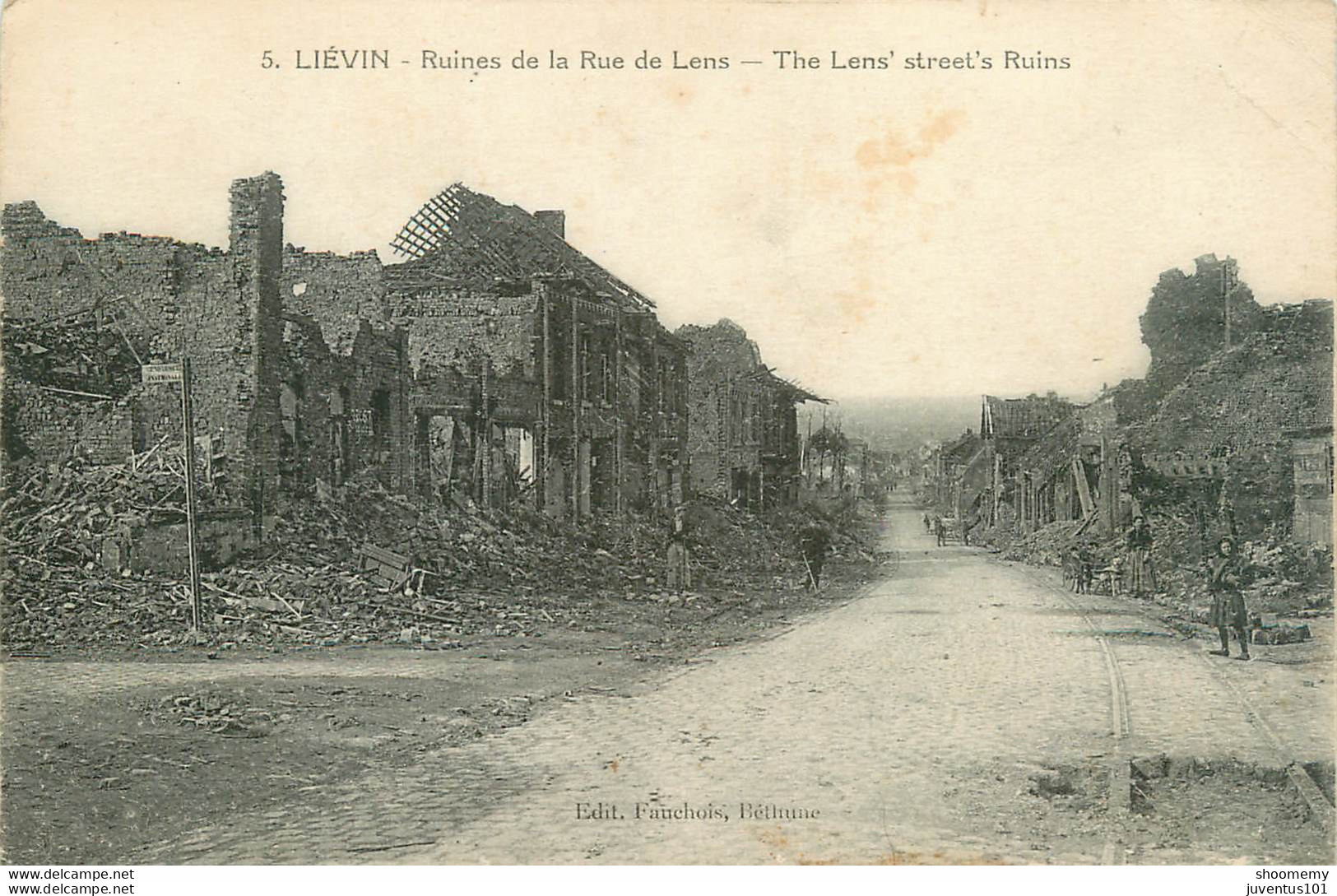 CPA Liévin-Ruines De La Rue De Lens-5      L1897 - Lievin