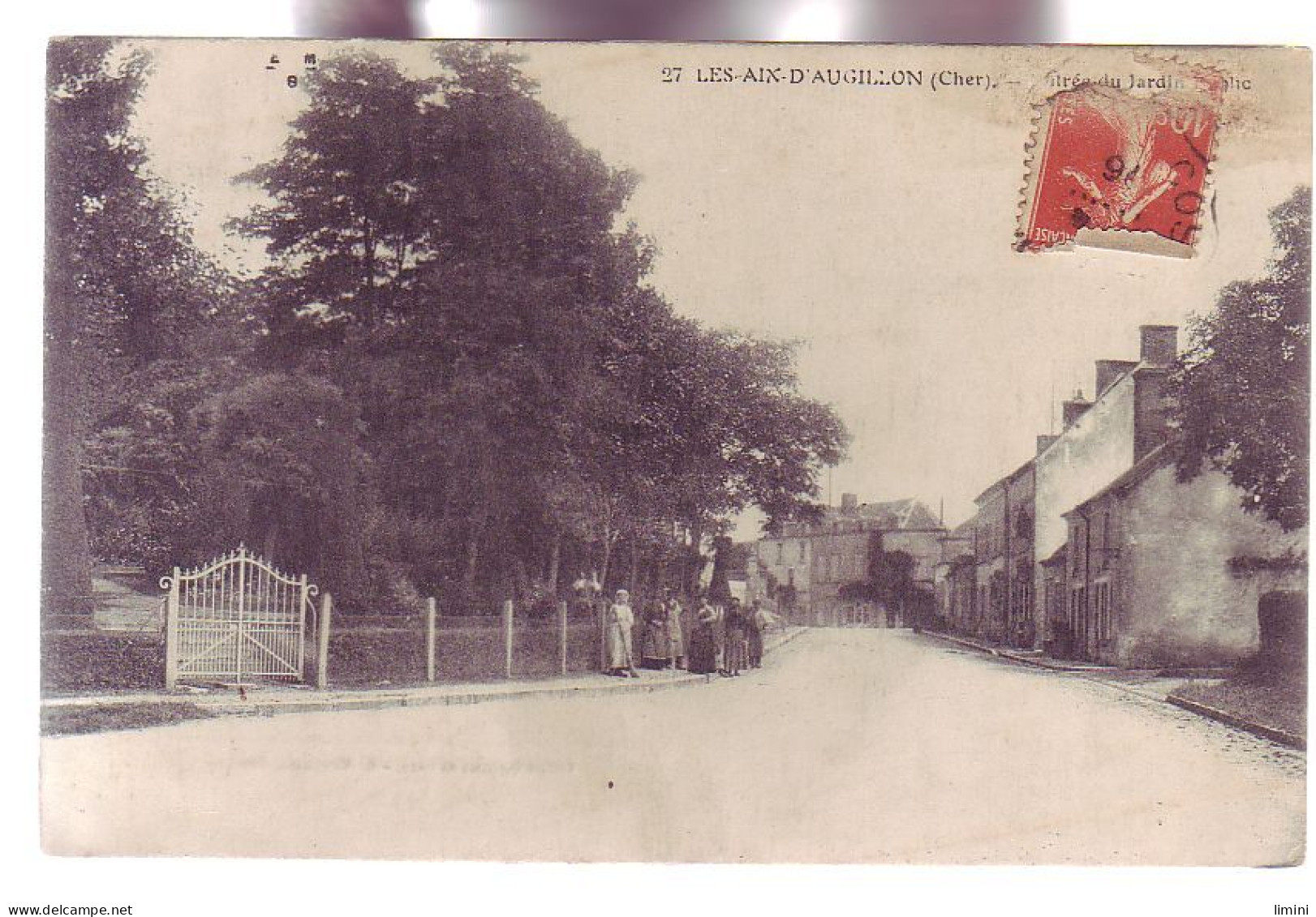 18 - LES AIX-D'ANGILLON - ENTRÉE Du JARDIN - ANIMÉE - - Les Aix-d'Angillon