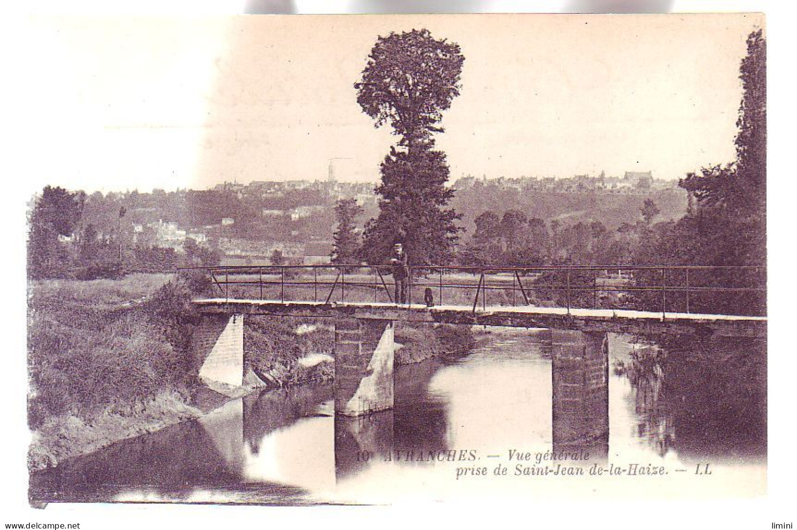 50 - AVRANCHES - VUE PRISE De SAINT JEAN-de-la-HAIZE - ANIMÉE - - Avranches