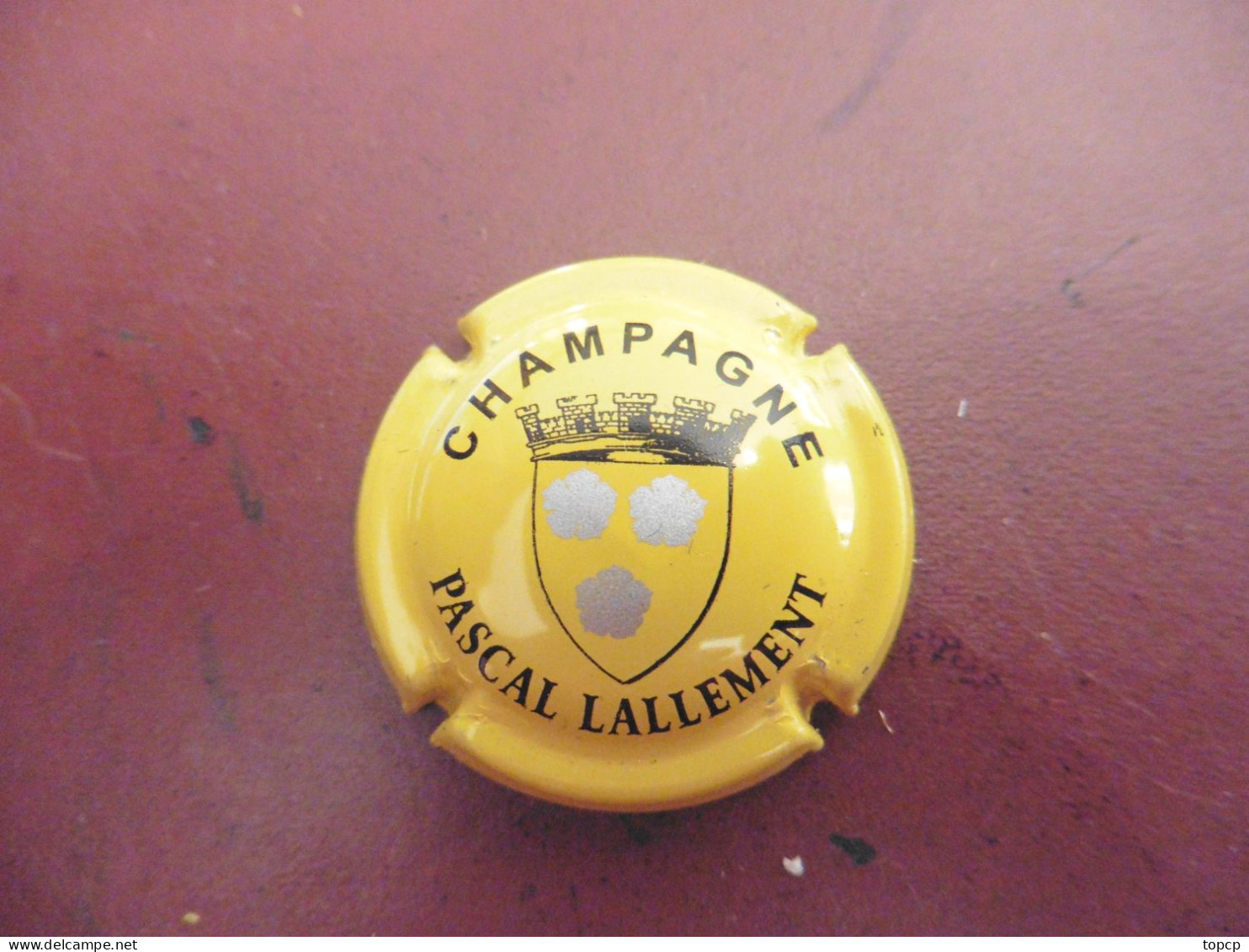 Capsule De Champagne Pascal Lallement écusson Argenté - Sonstige & Ohne Zuordnung